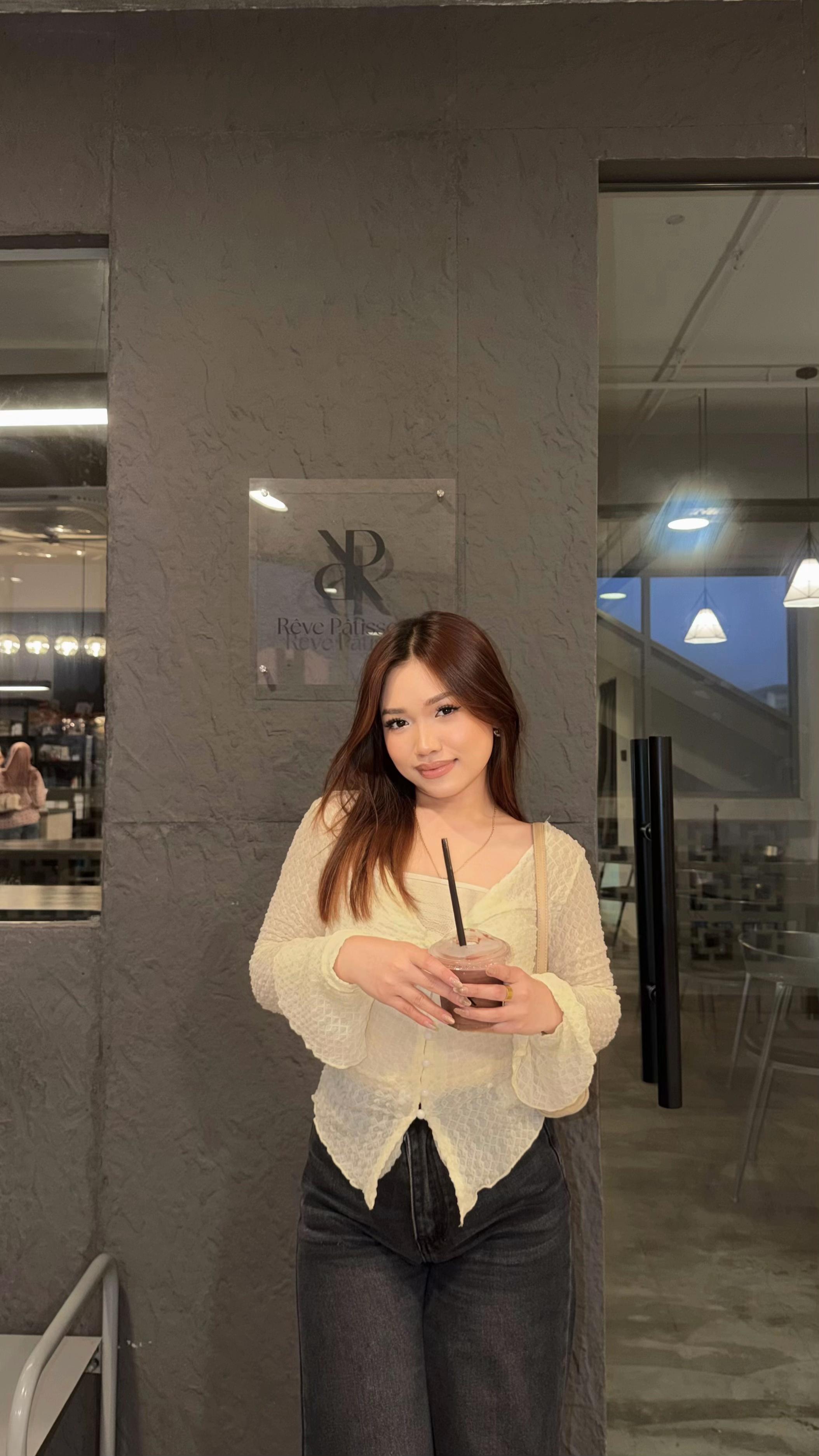 @zwafarhana