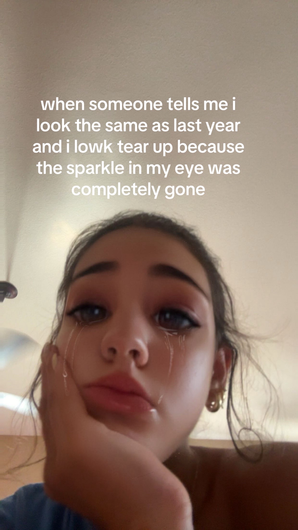 @️
