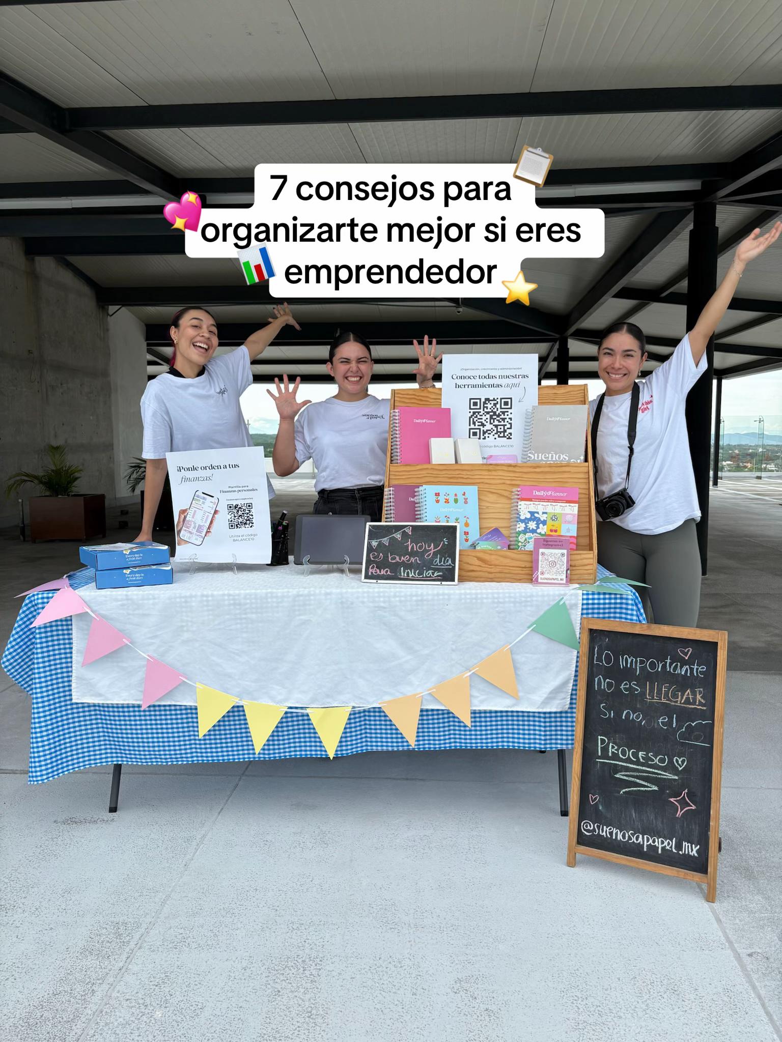 @Sue&ntilde;os a Papel
