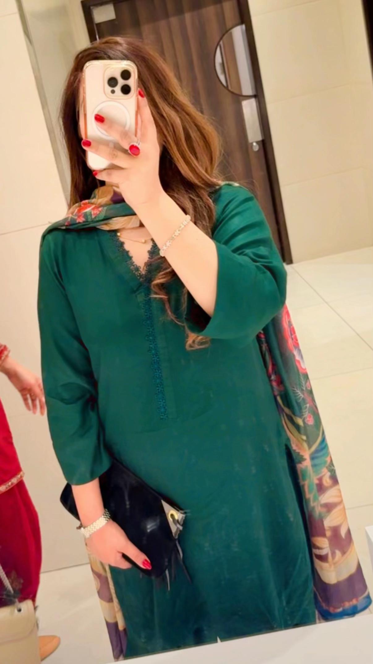 @Farah Rizwan
