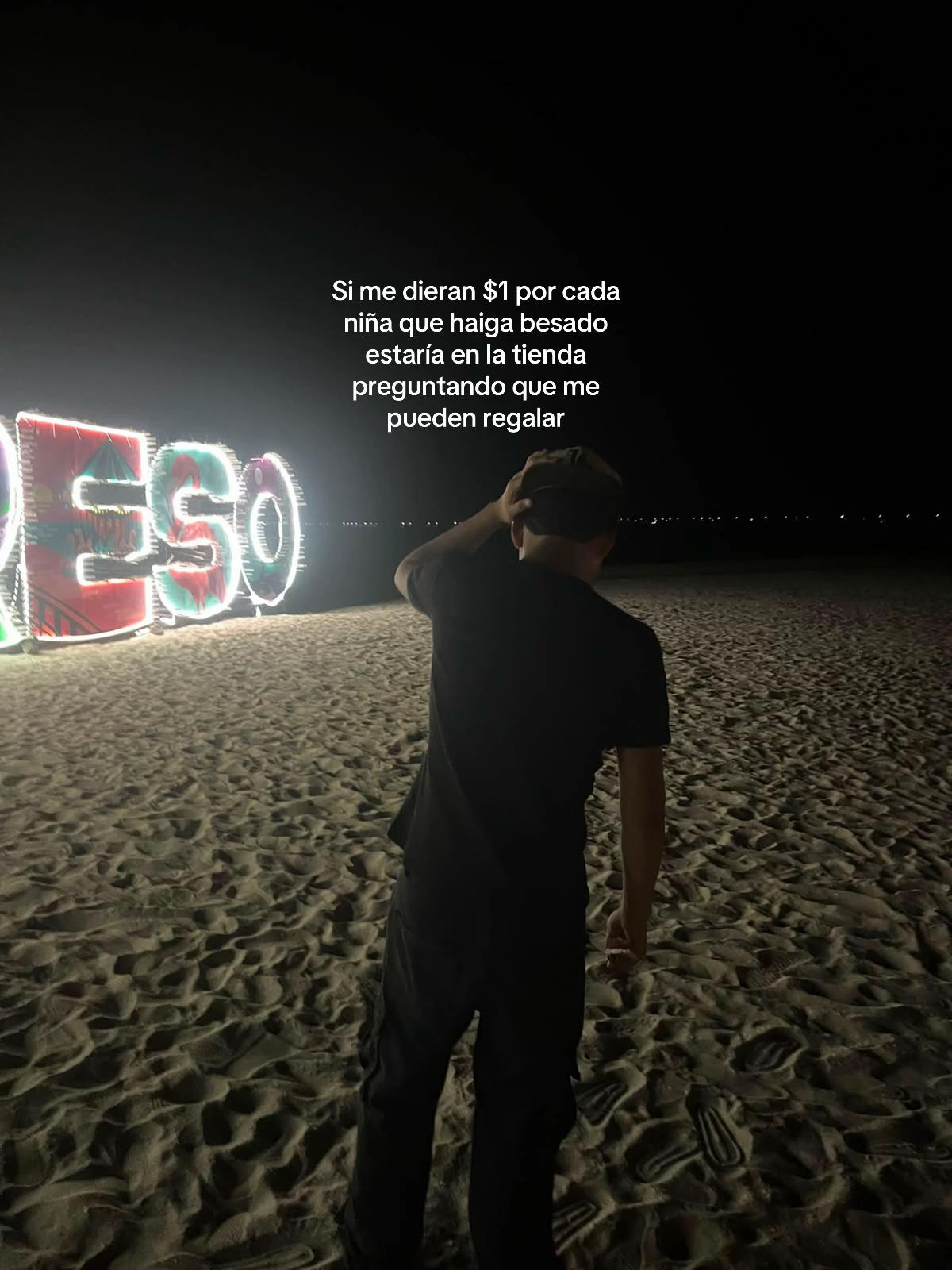 @👤