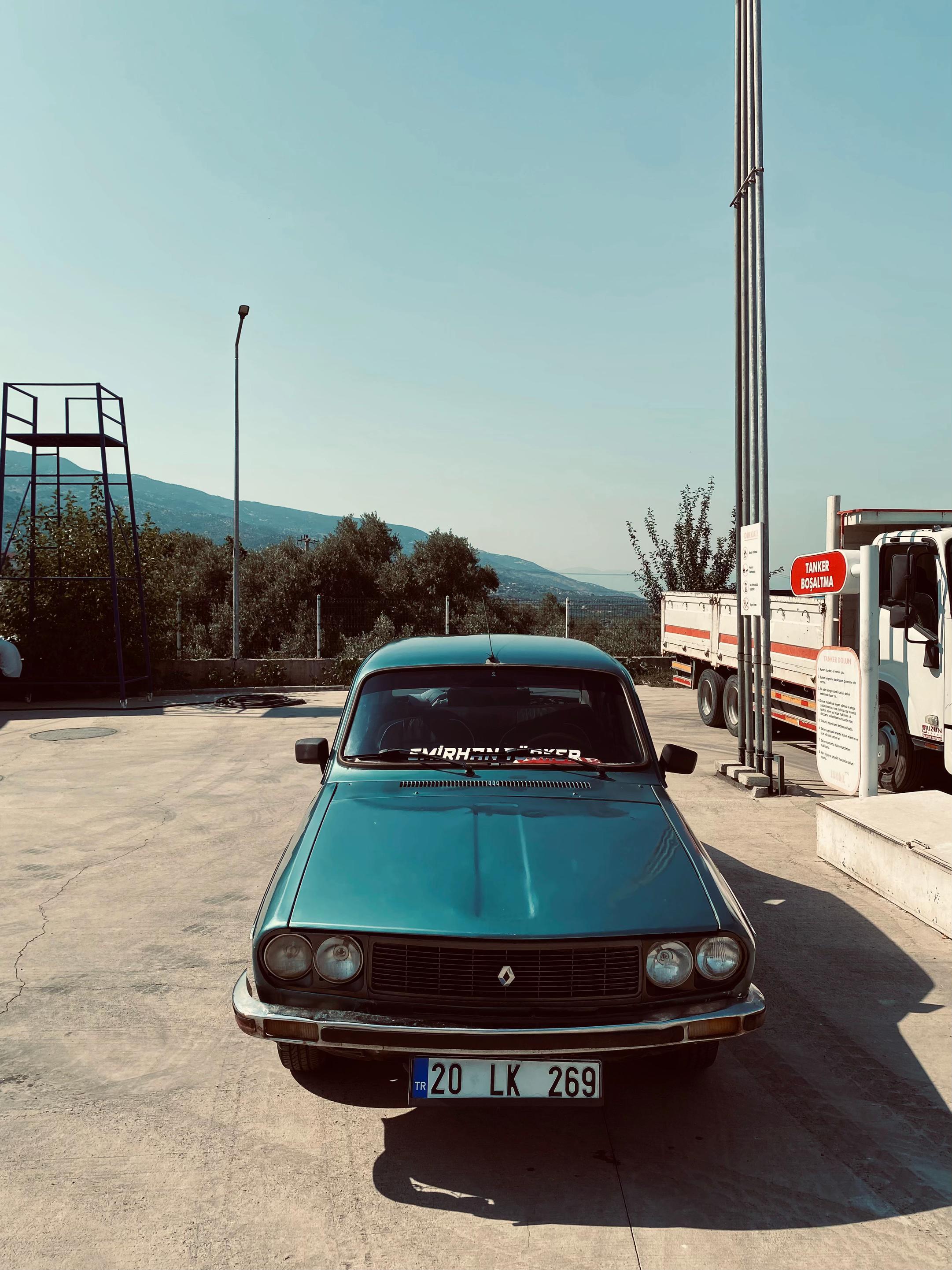 @emirhanturker_