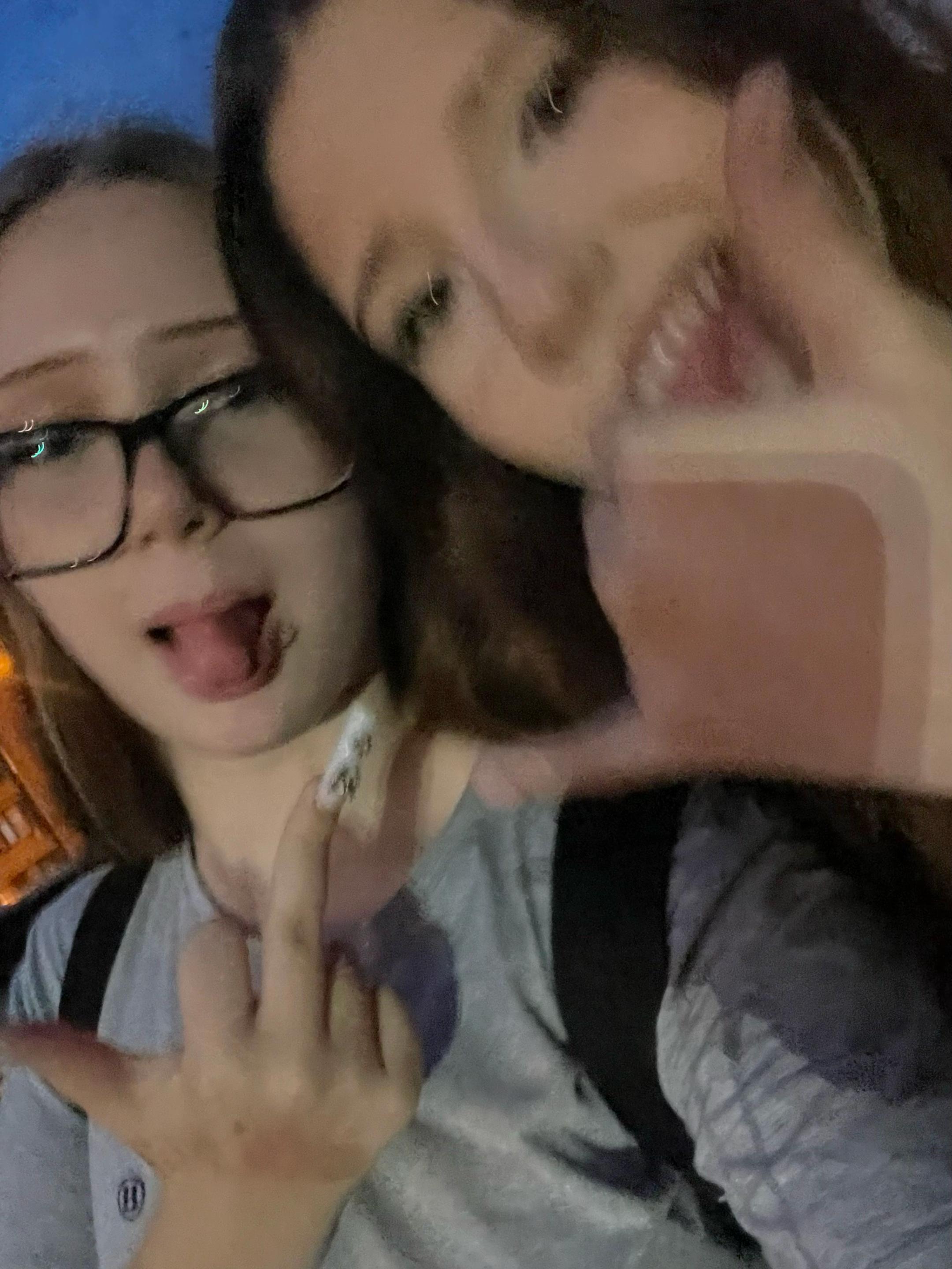 @варя
