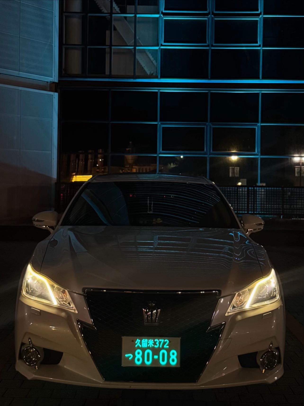 @𝐁