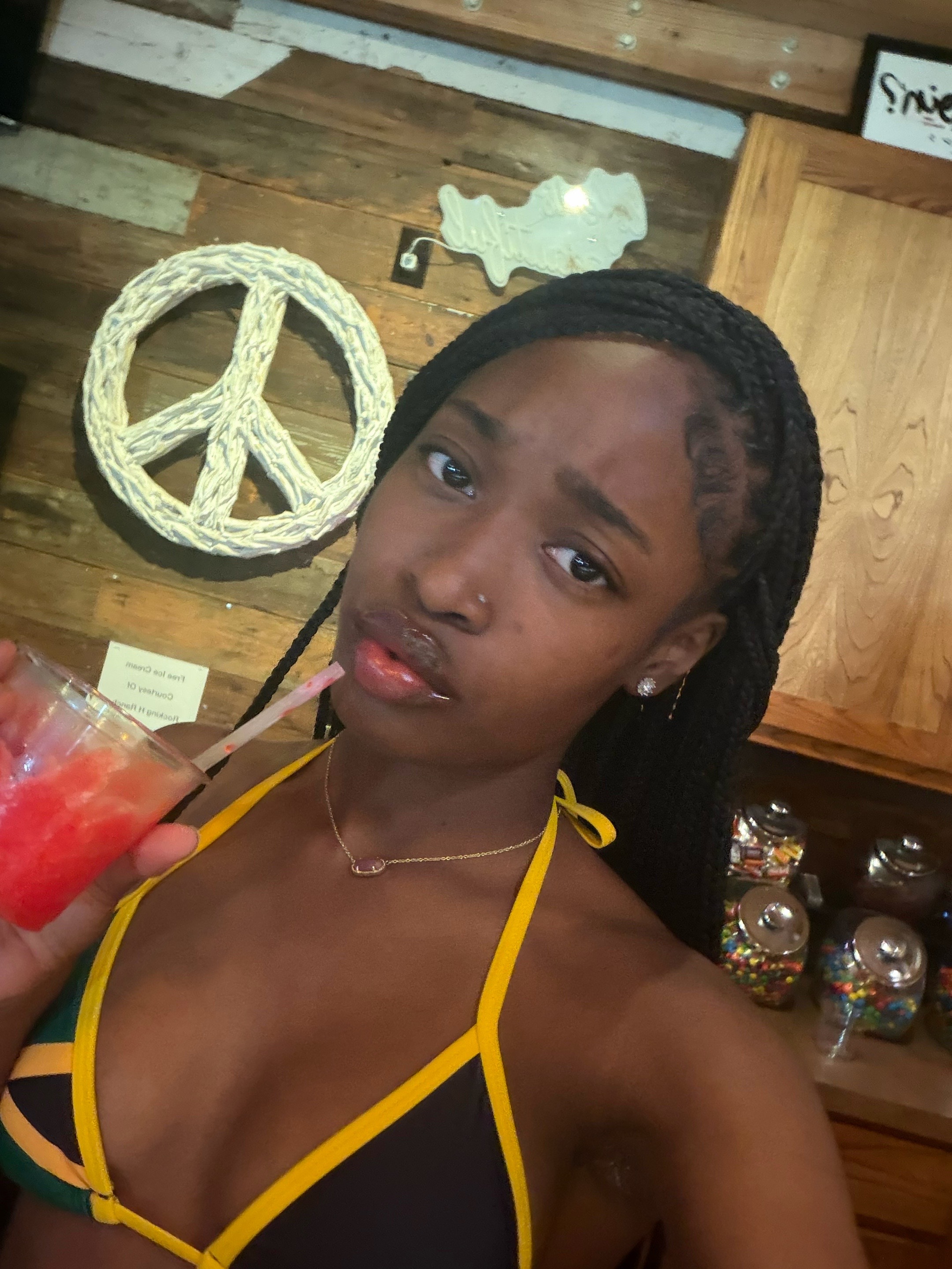 @taylor simone ♥️