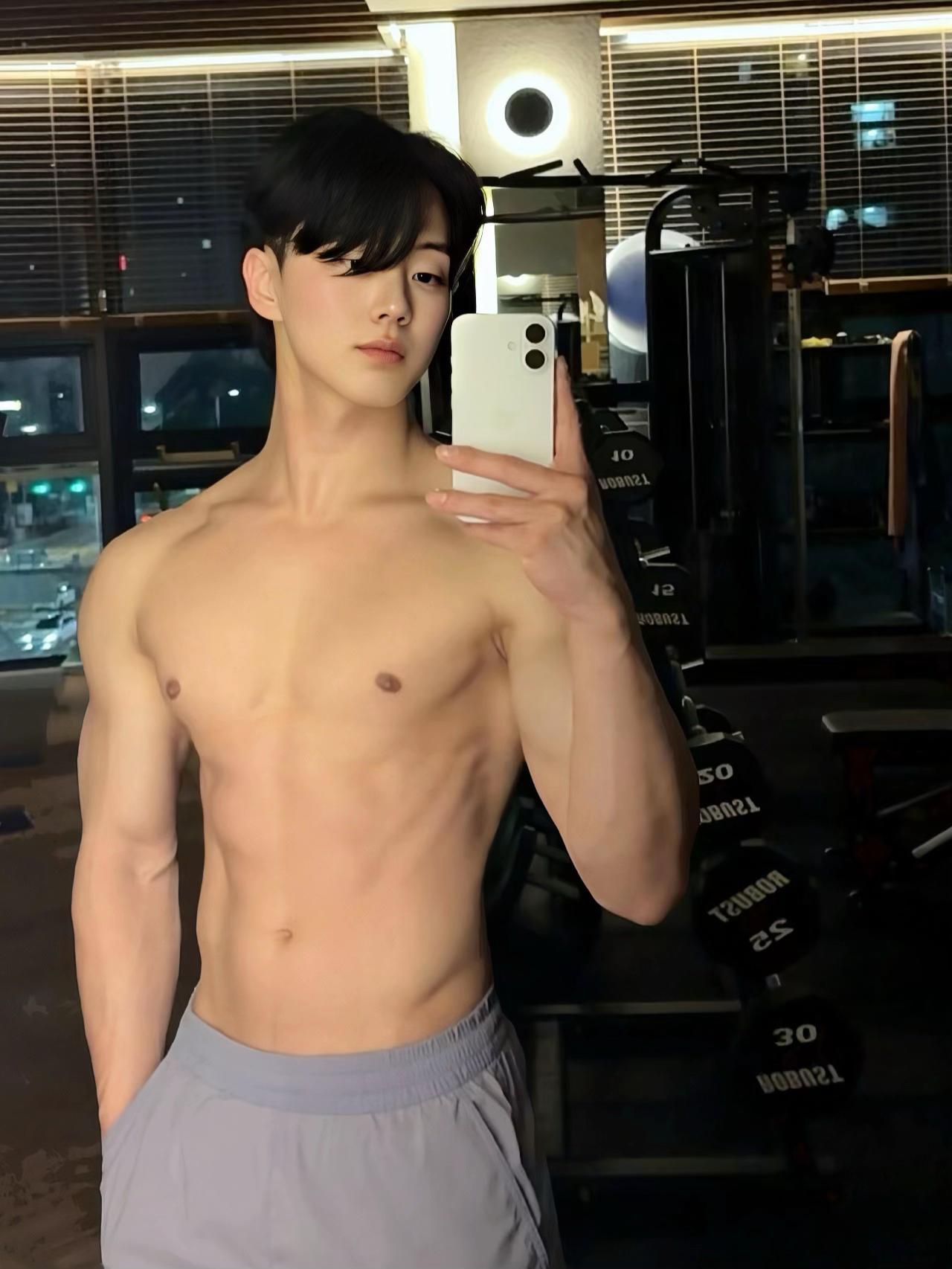 @chan_bro11