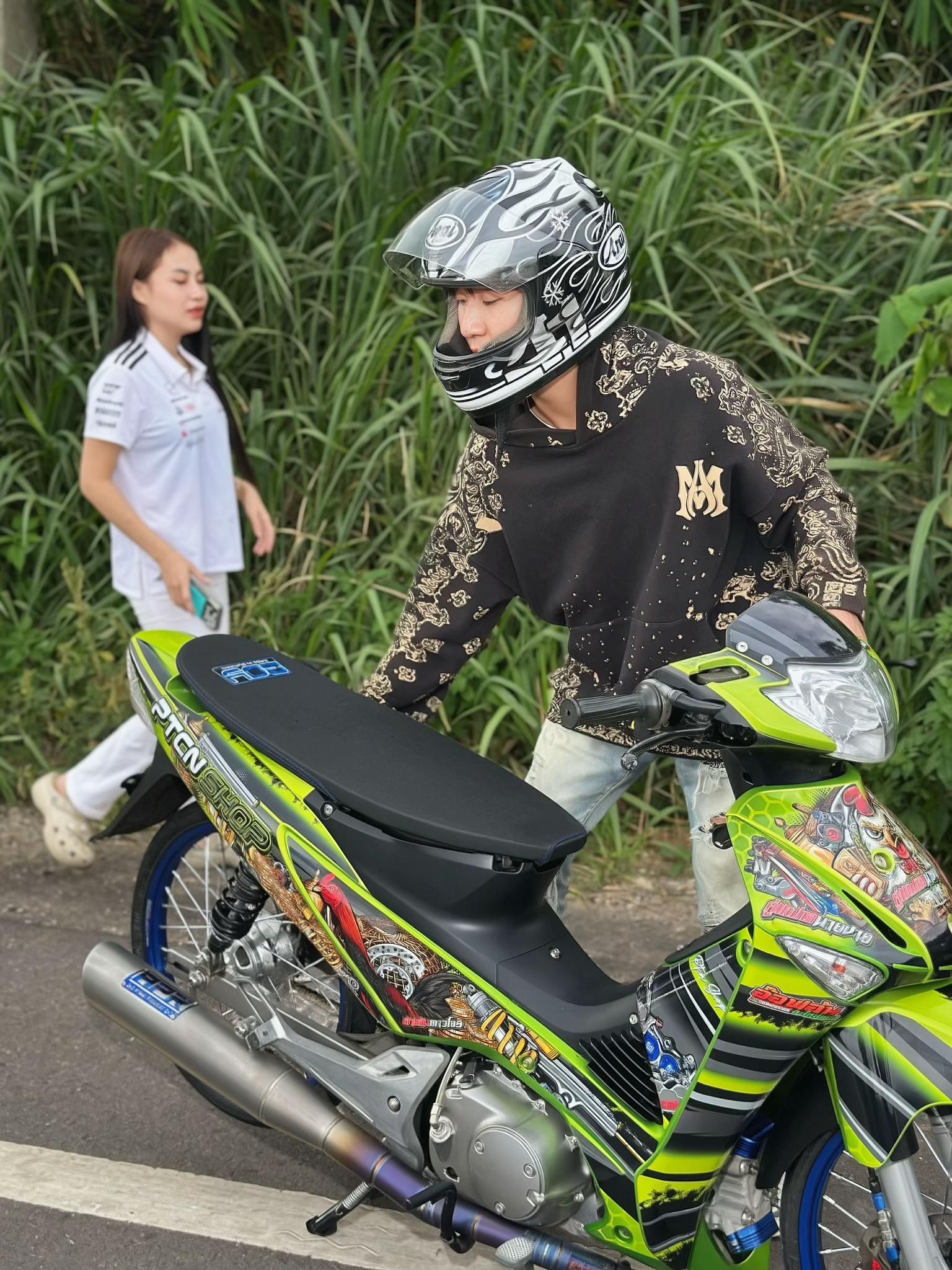 @นาย’ย น้อย’ย (ช่องหลัก 2.1M)