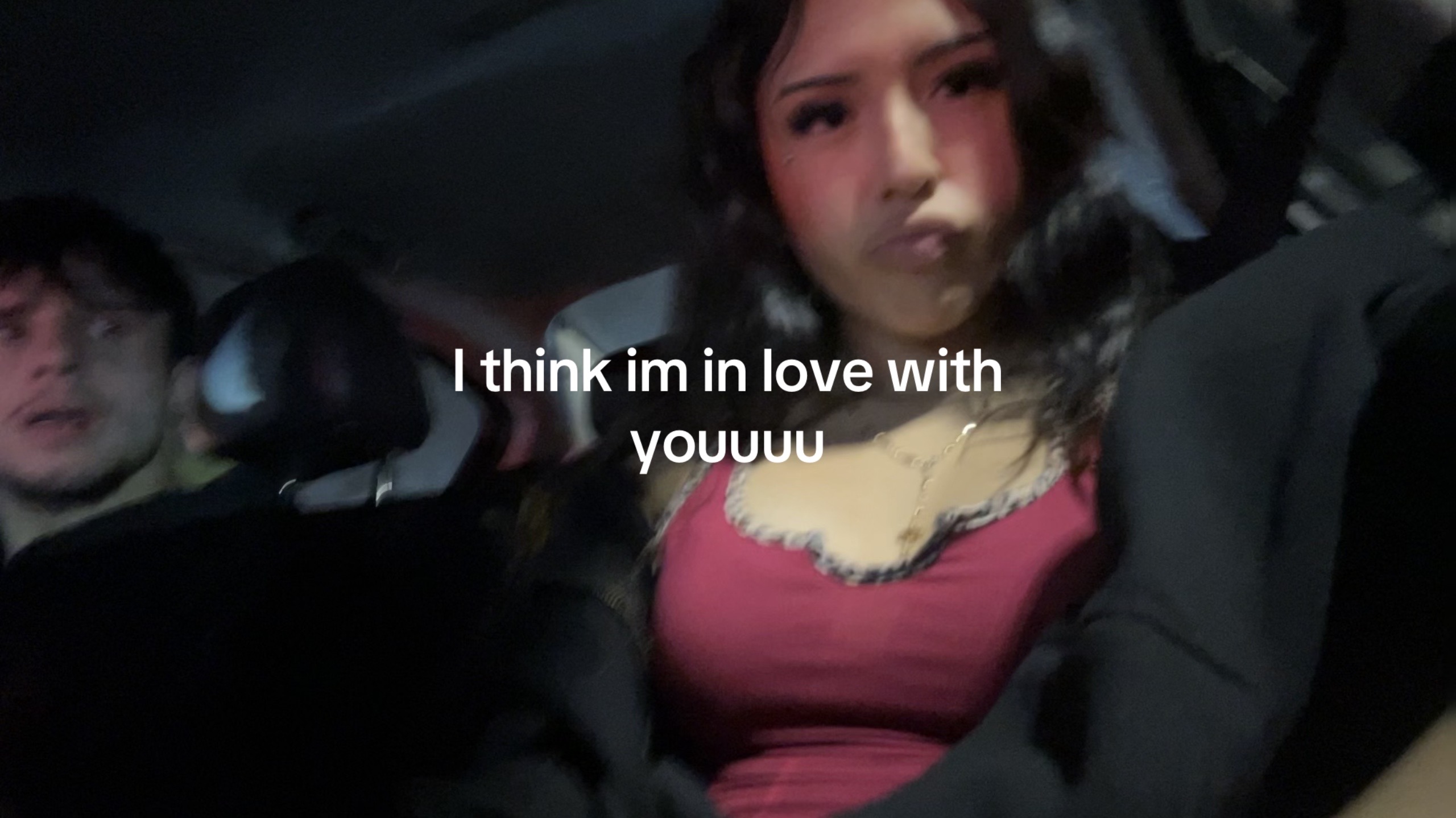 @𖣂
