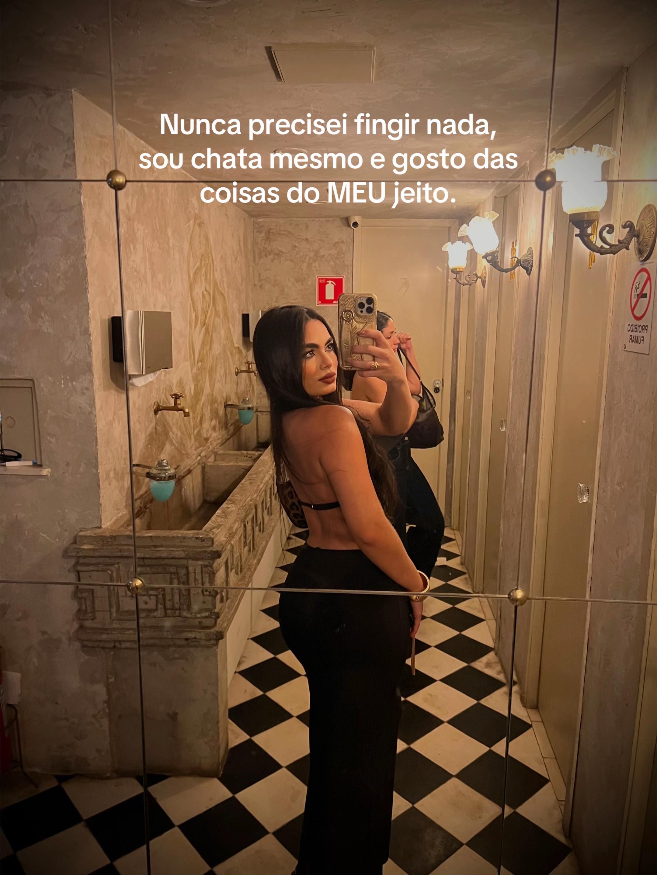 @Ana Clara 🪽