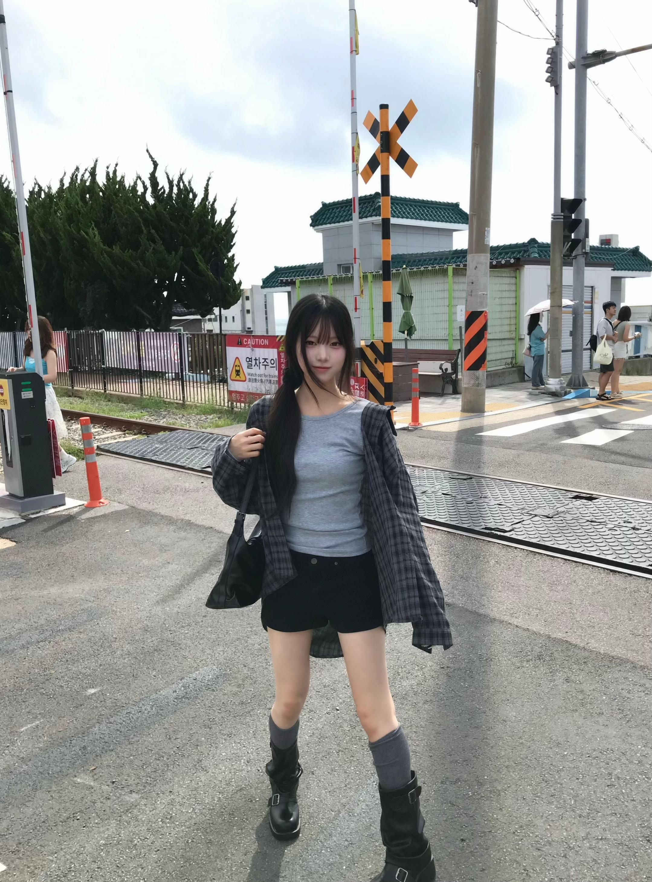 @먕
