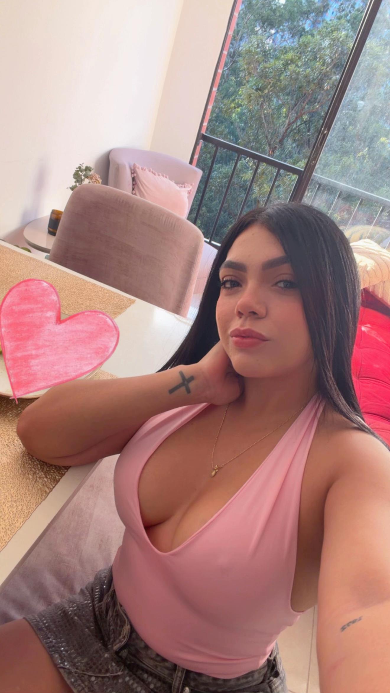 @Elena Henao.
