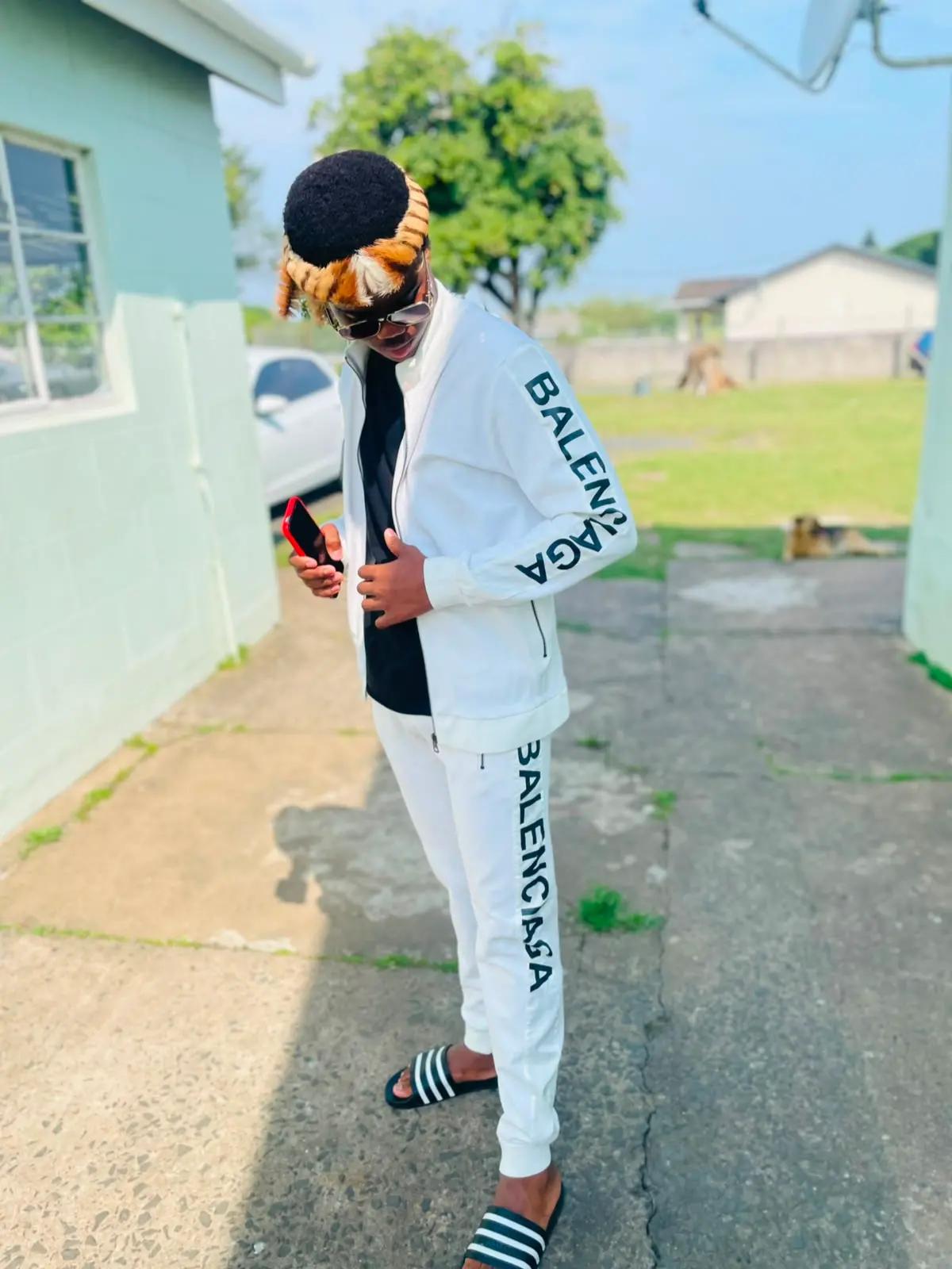 @Mfoka Ngwane 🤍