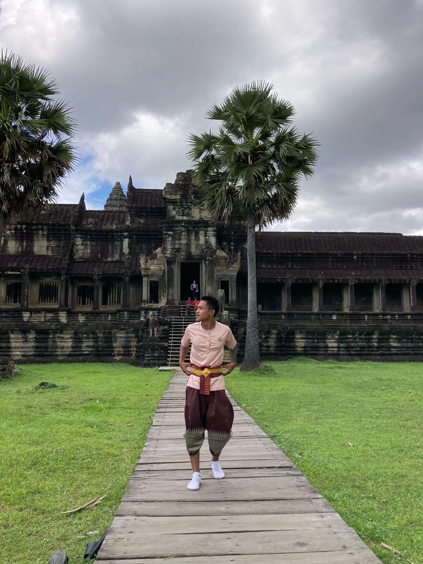 @មេត៚រតនា