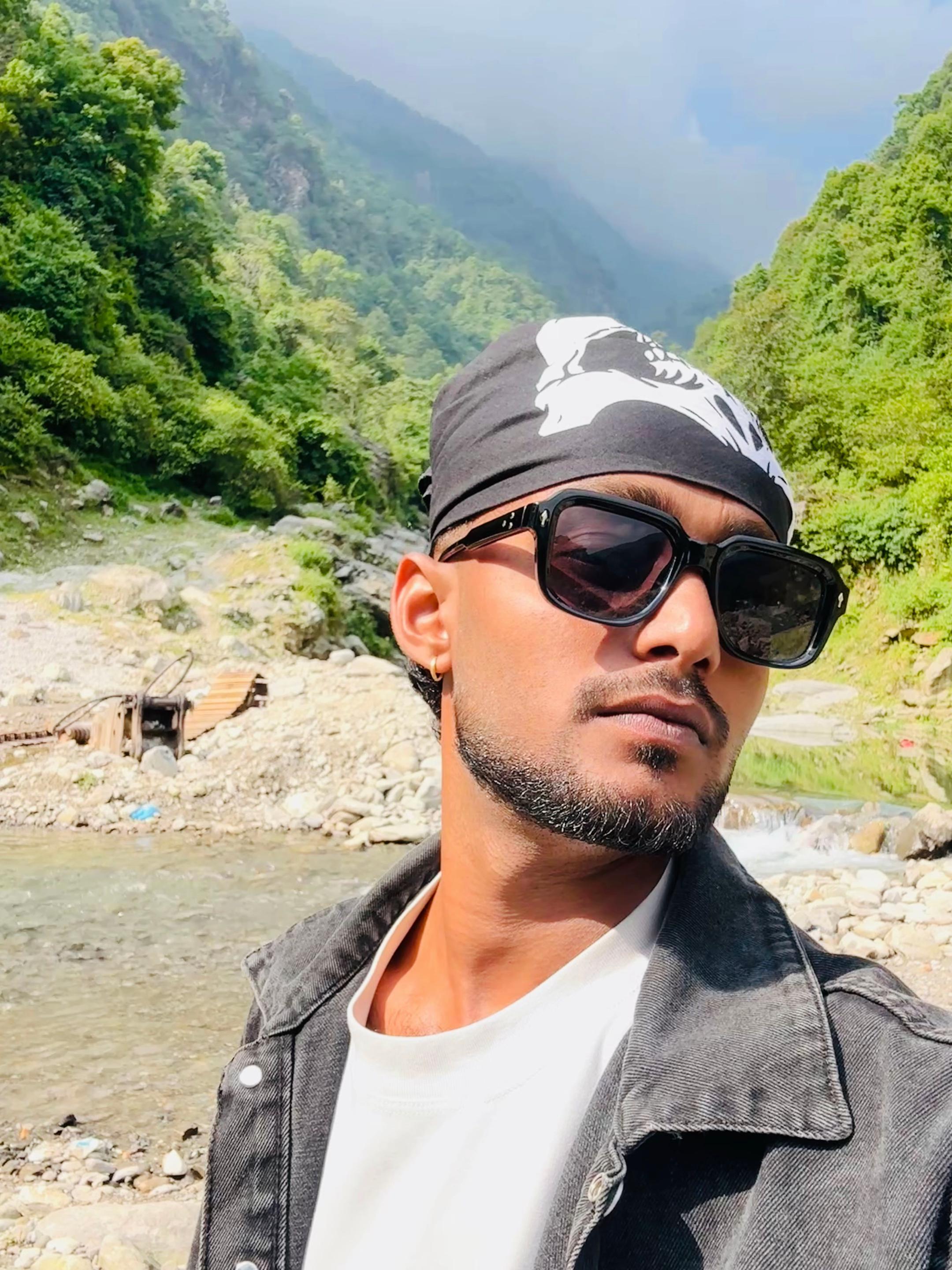 @mr_nayak_2