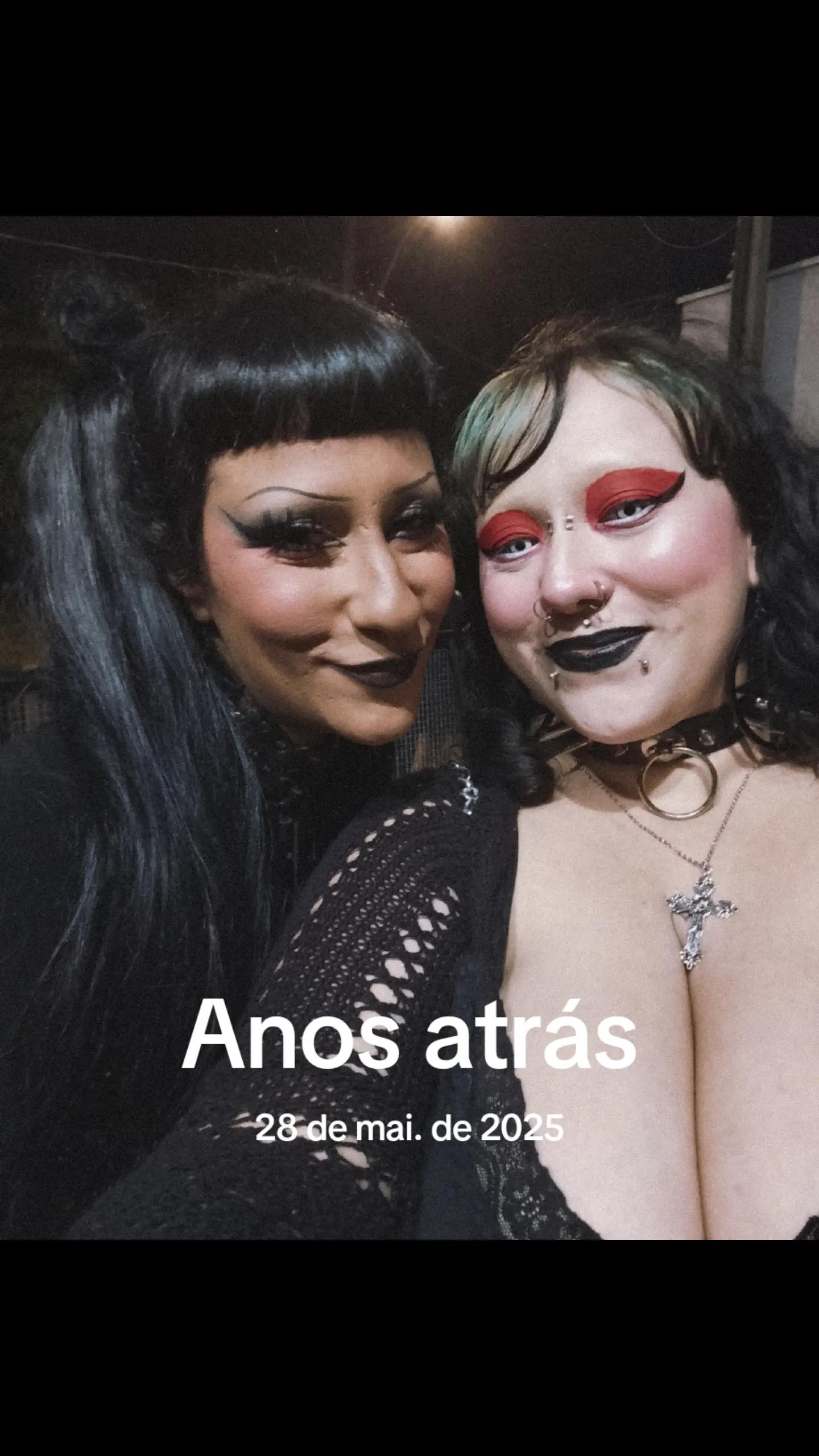 @𝓜𝓪𝓻𝓲 / 𝓐𝓷𝓪 𝓢𝓪𝓻𝓪𝓱