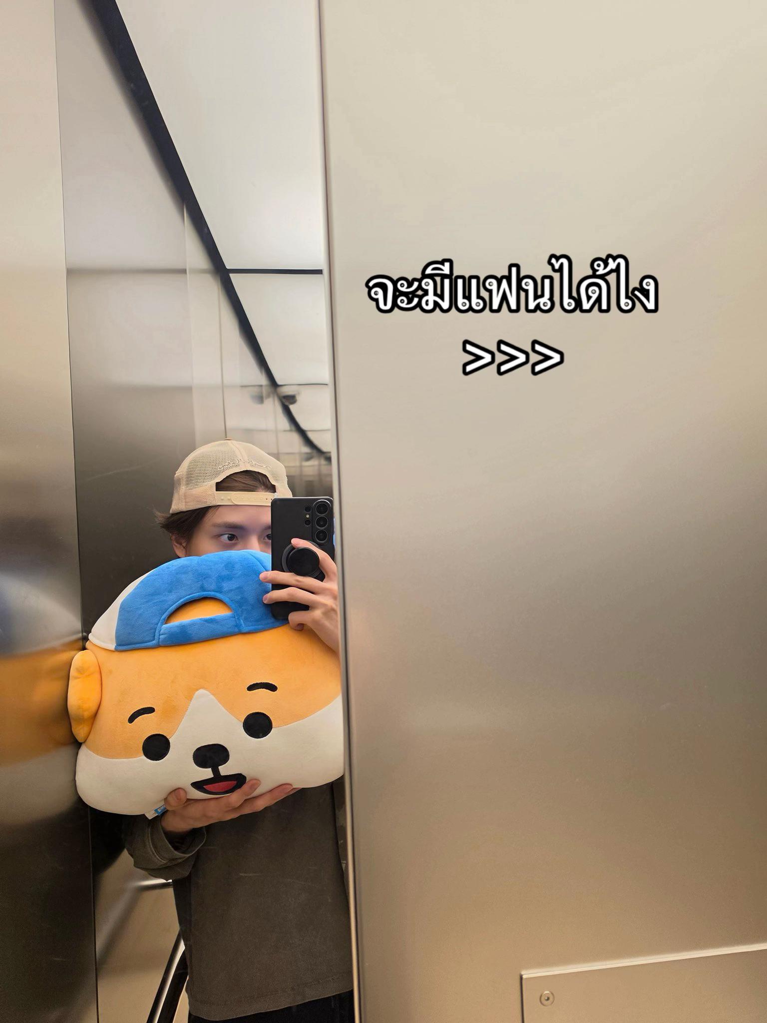 @.🐶