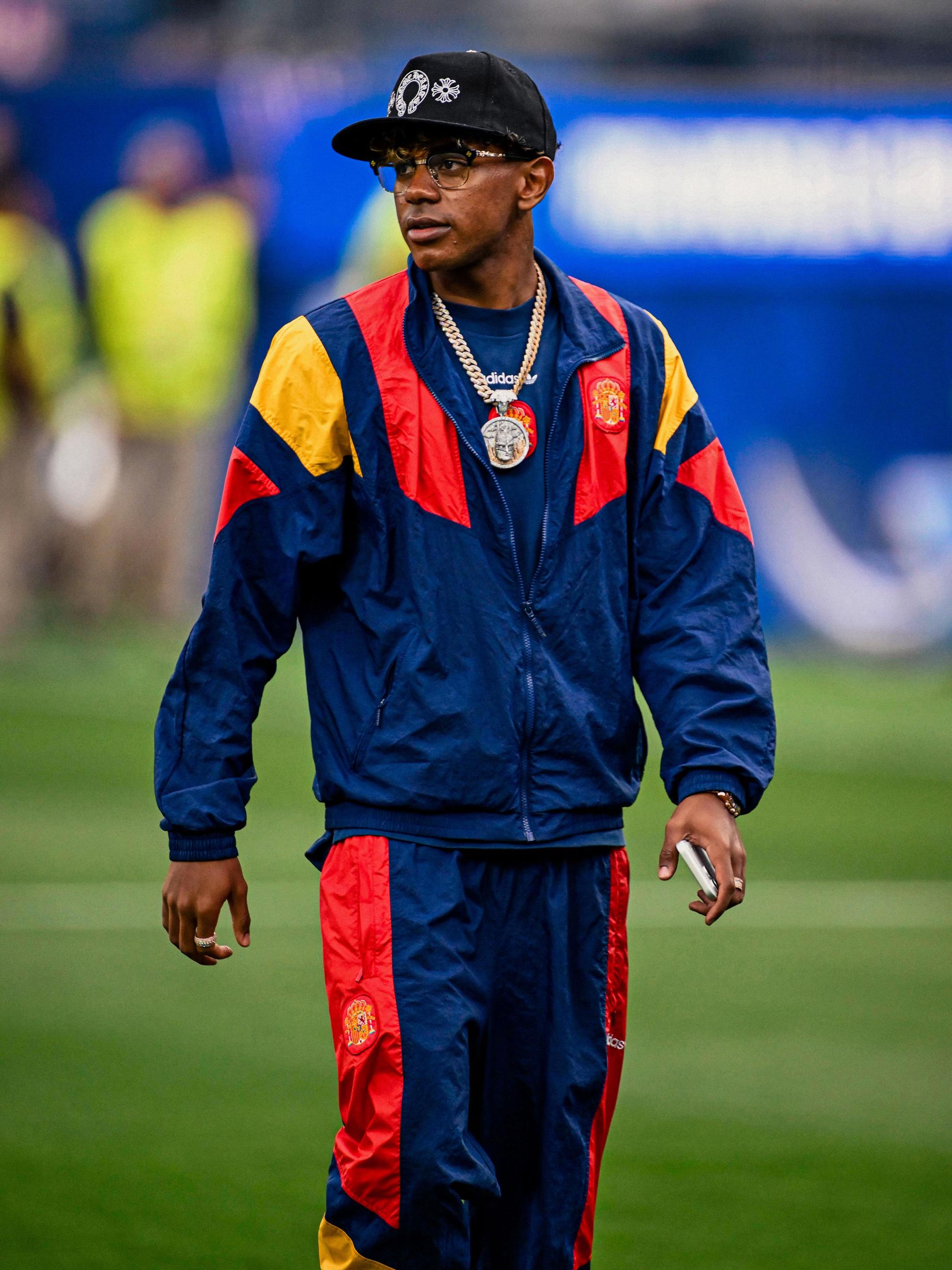 @Footballer Fits