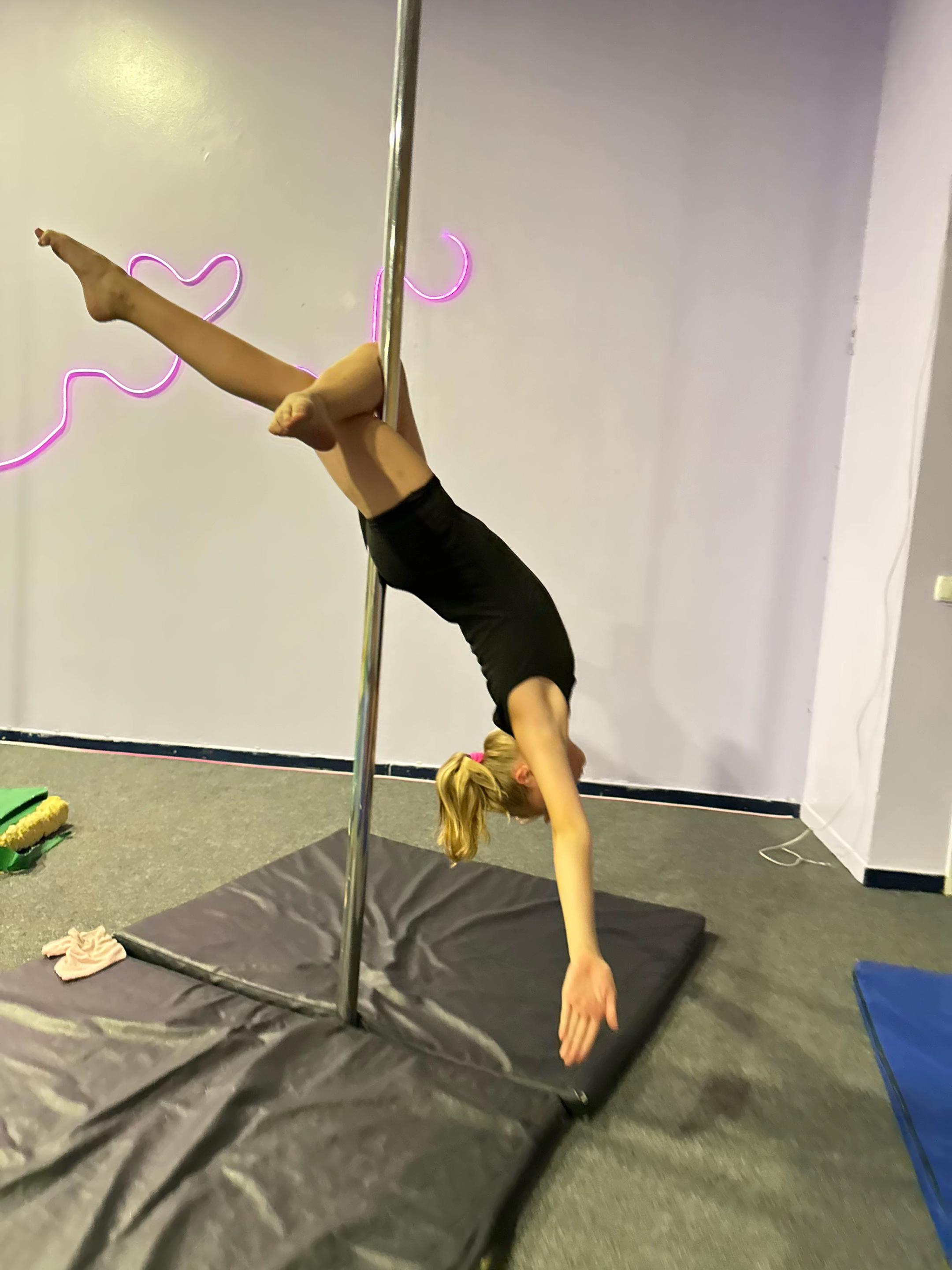 @polesport_girl