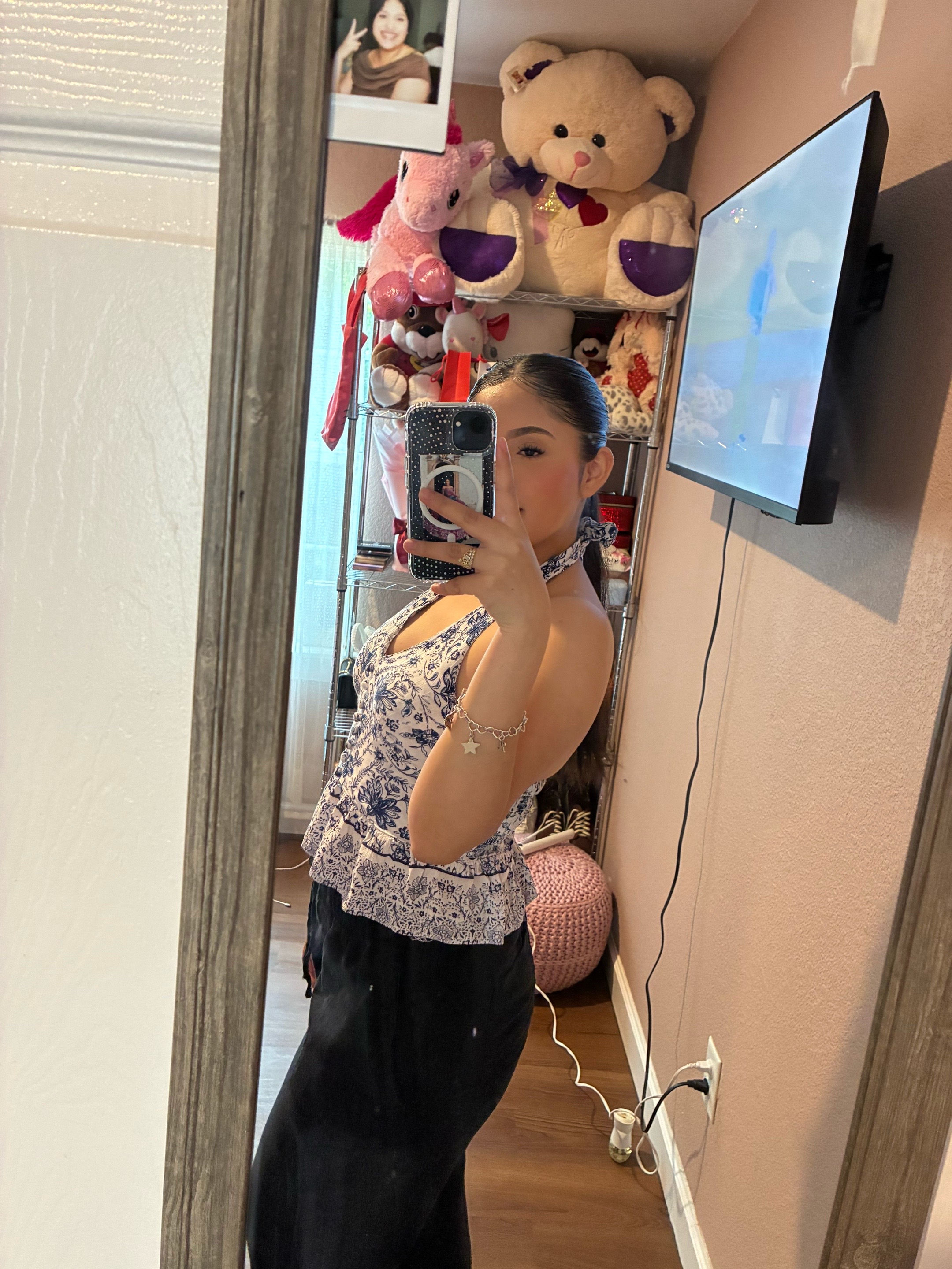@Maria. Ramrz