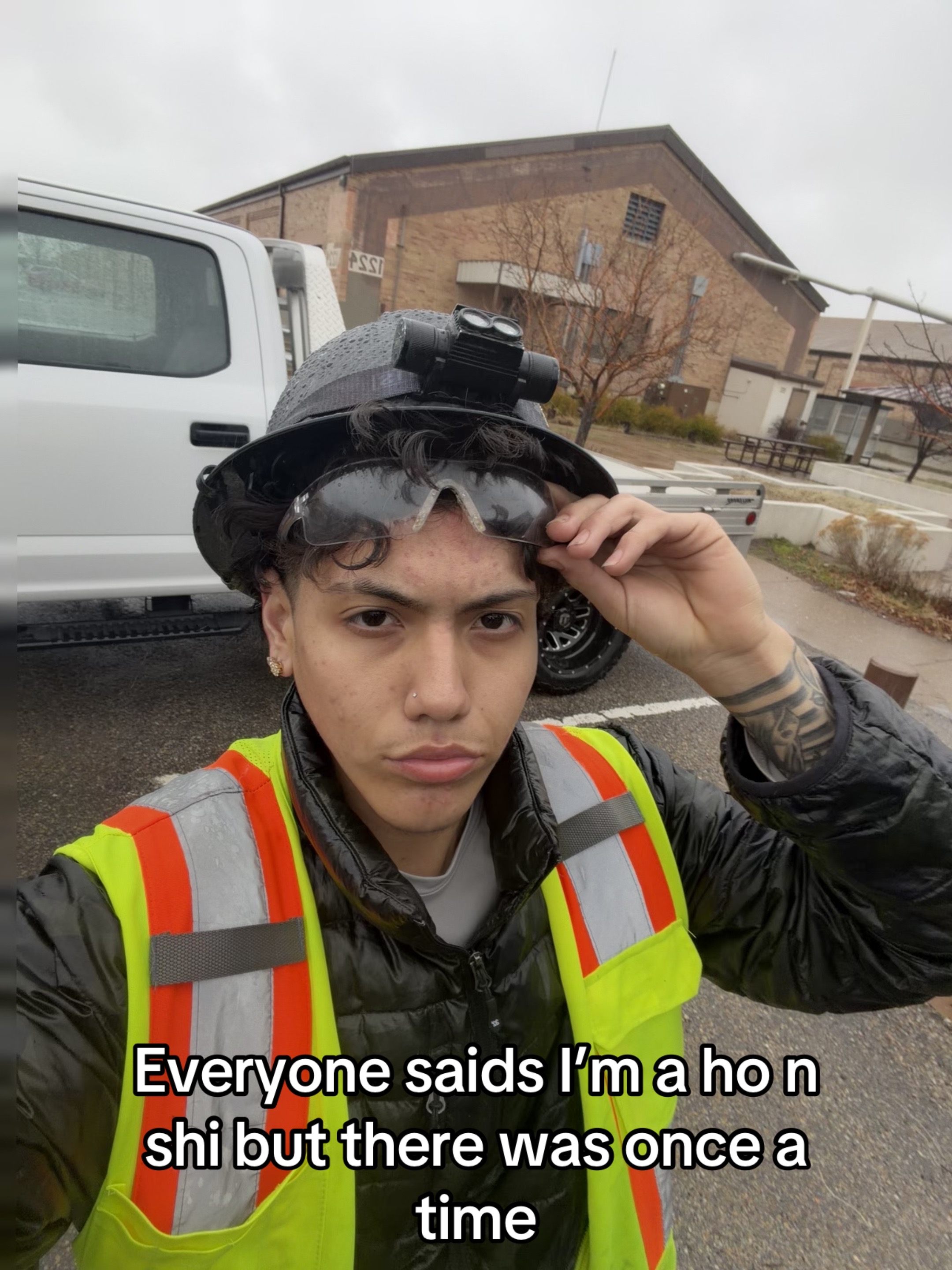 @Nando ꨄ