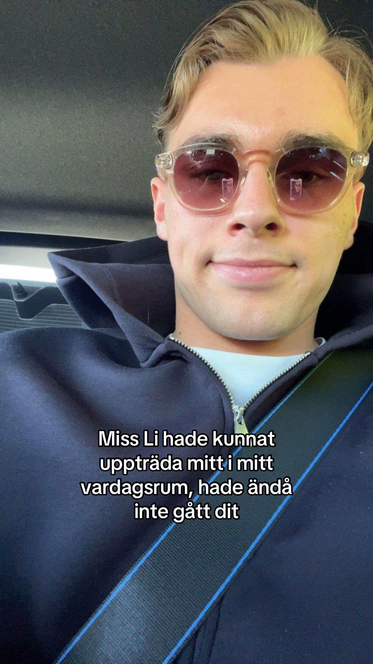 @Aesthetic