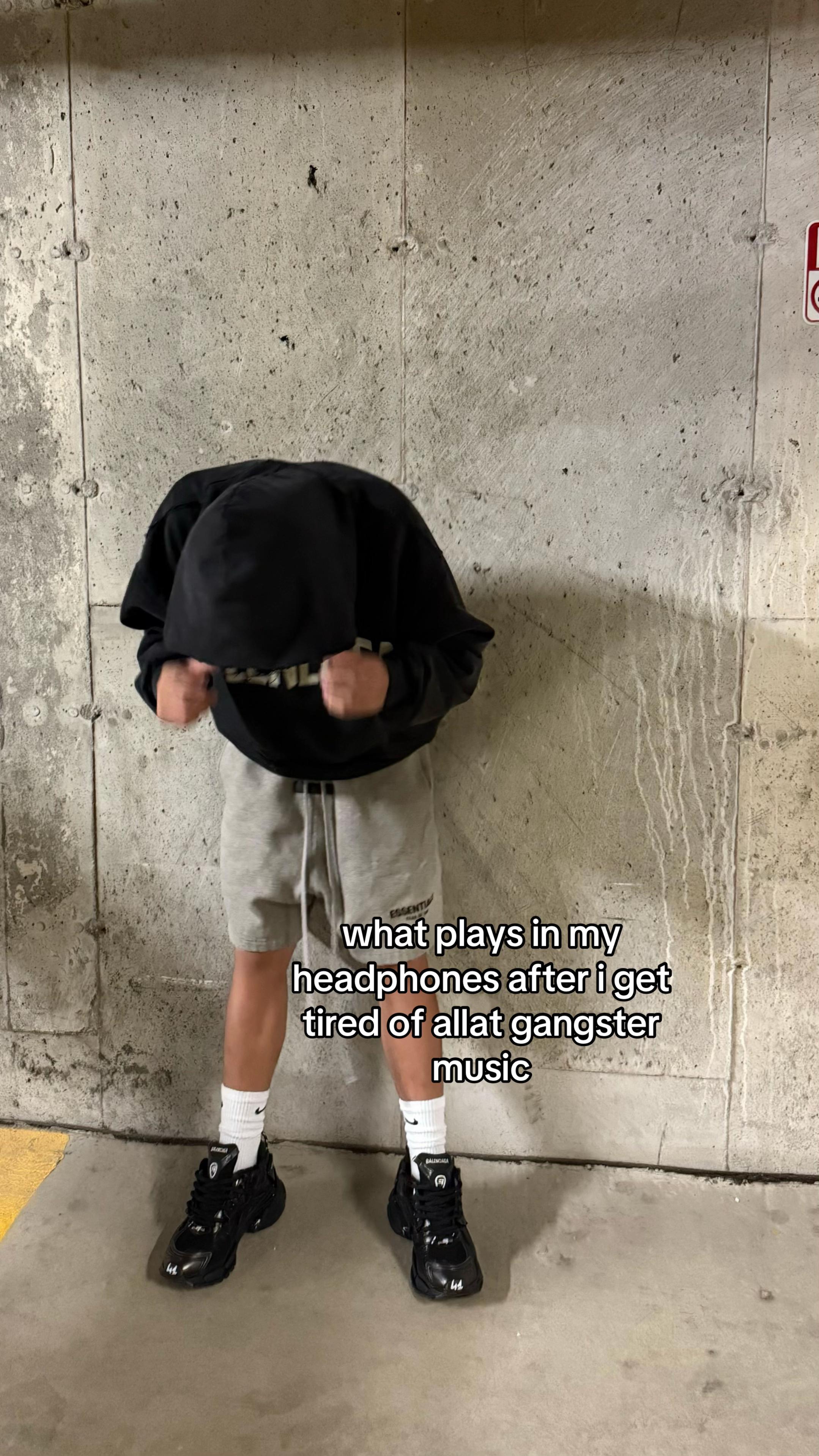 @.tysonarchive