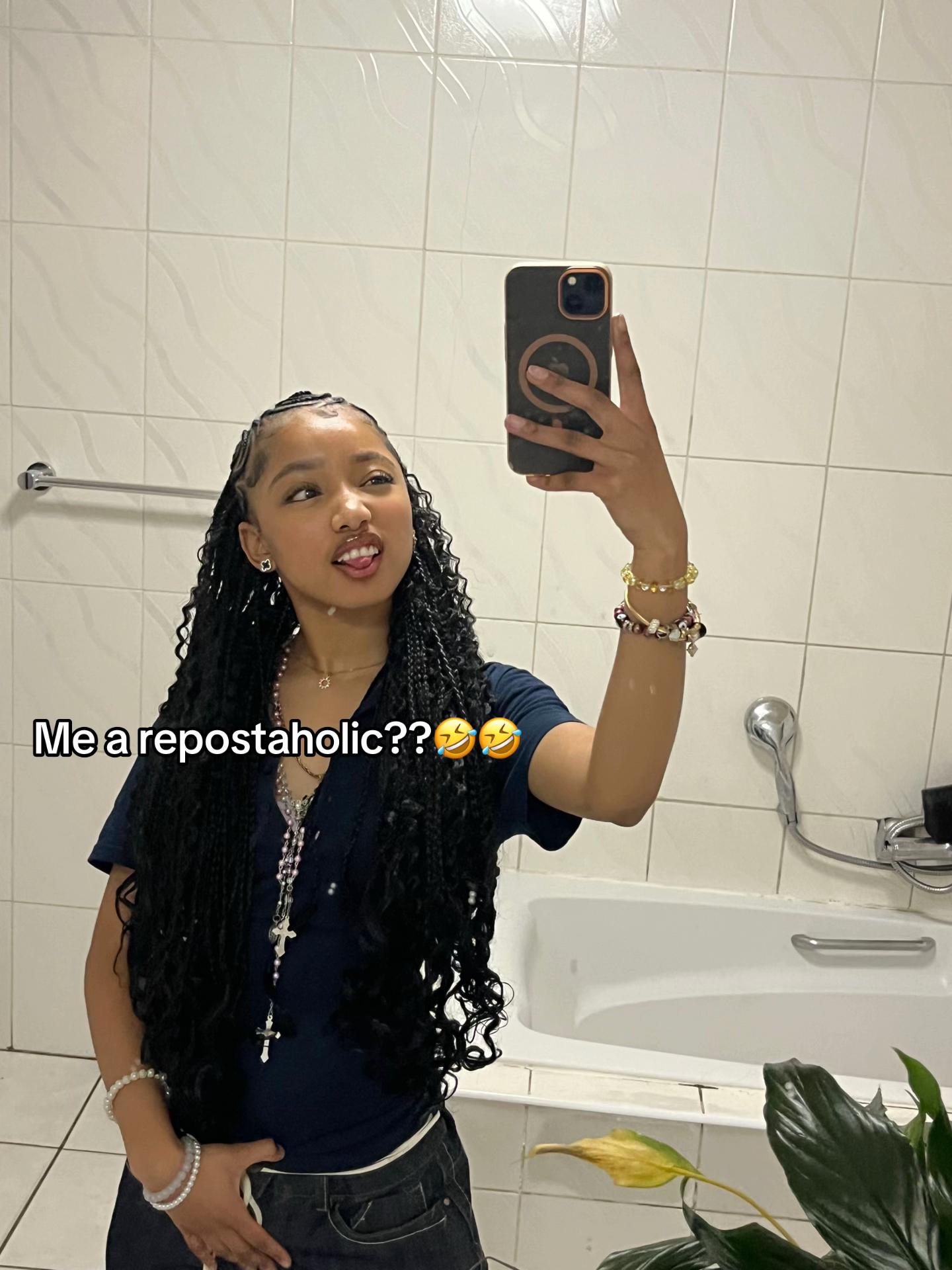 @🧎