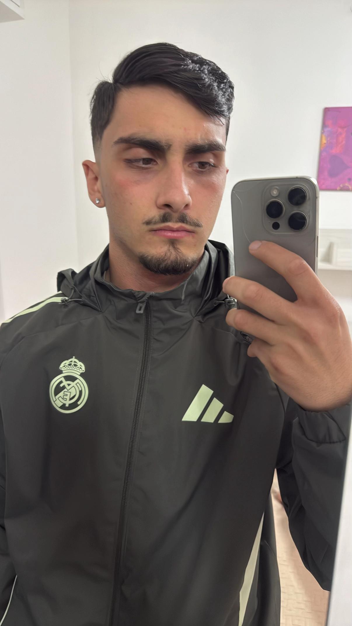 @pakomanna