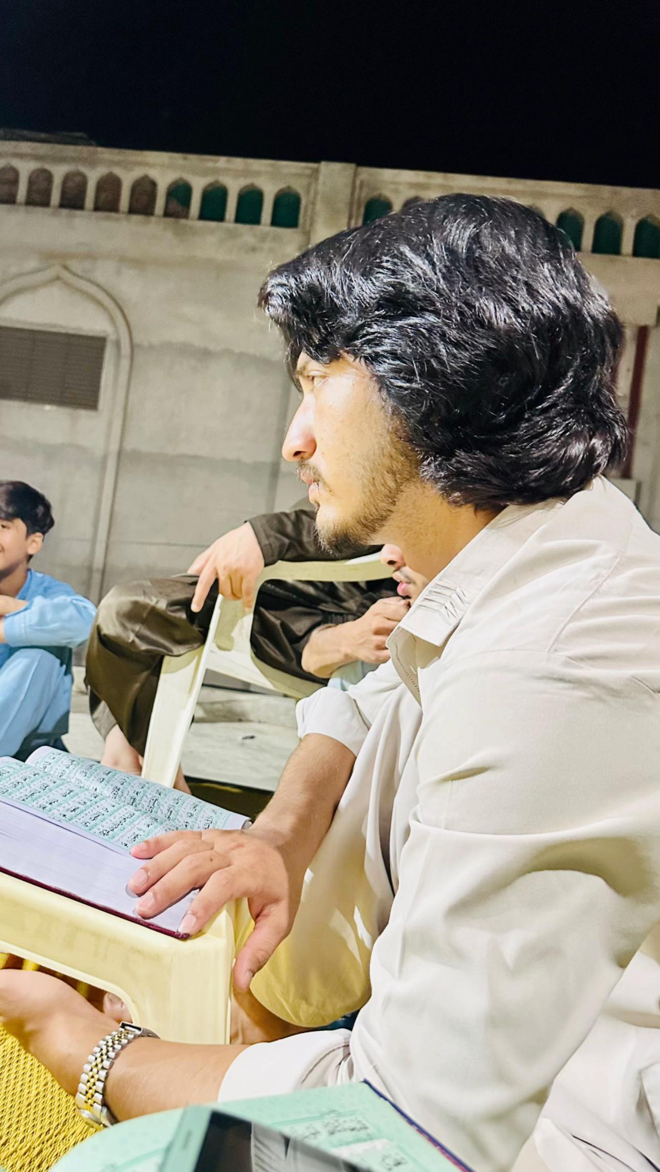 @009._javad