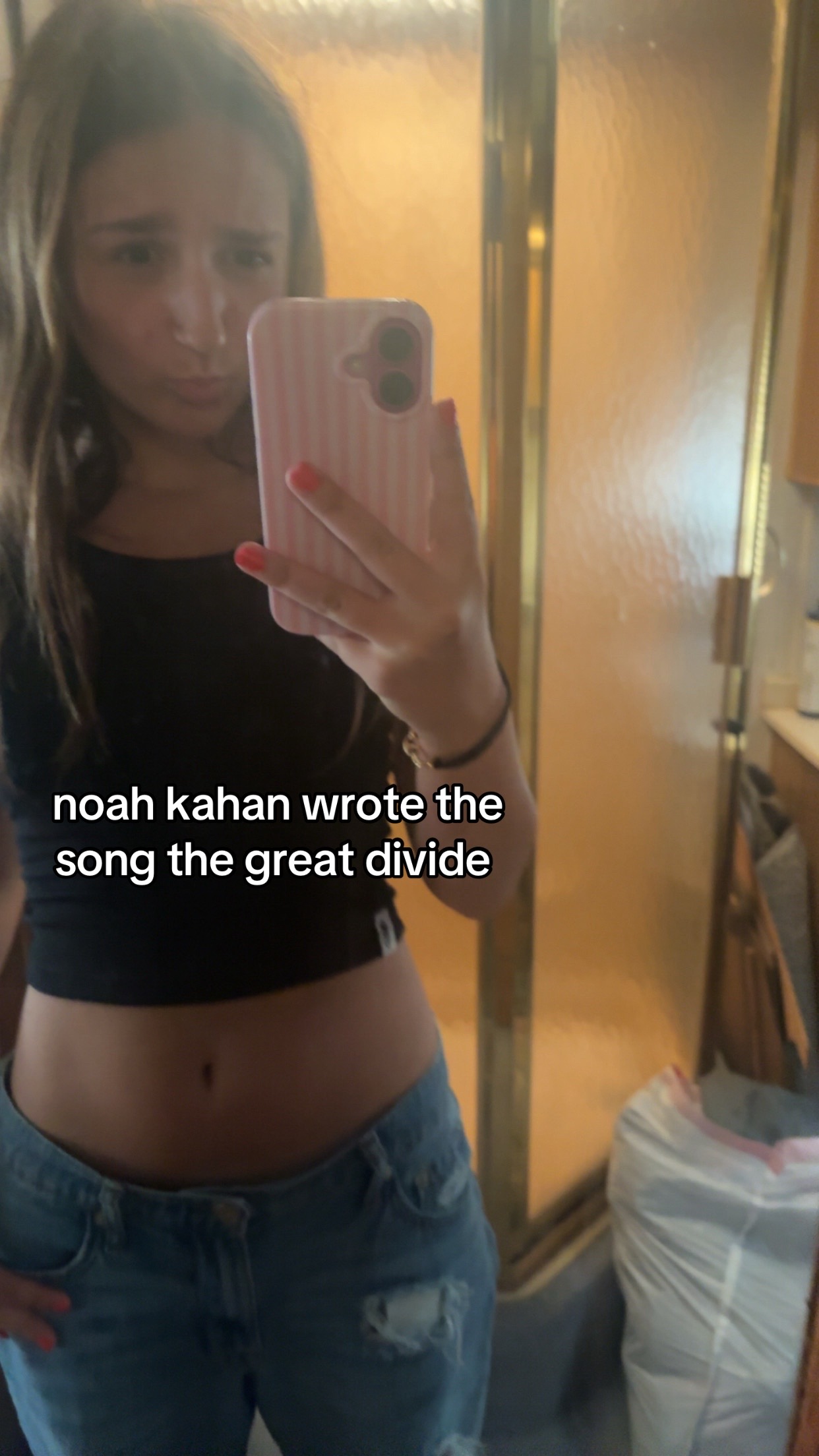 @jeslyn