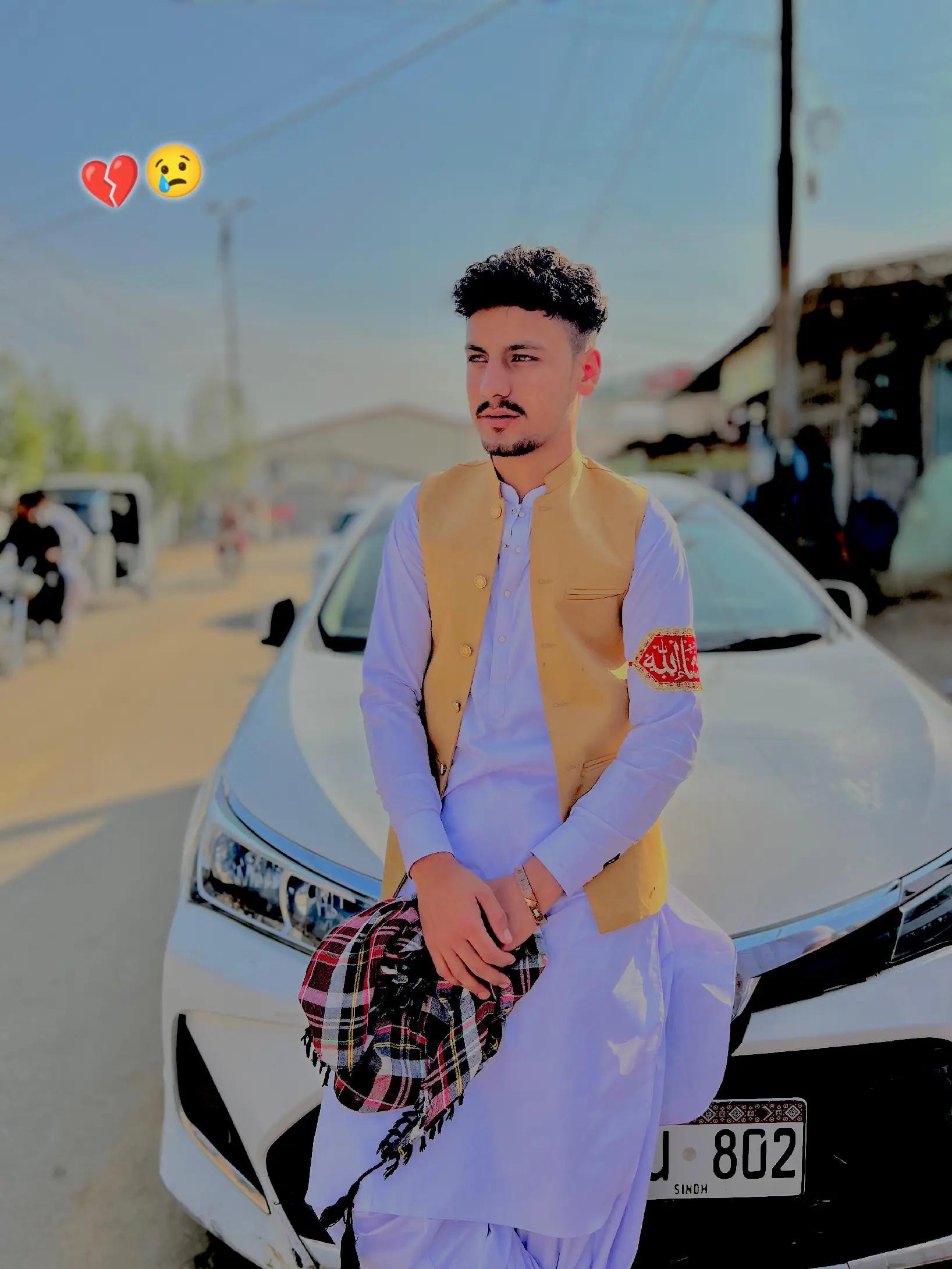 @᭄ AMEEN🦅یارباش👑 亗