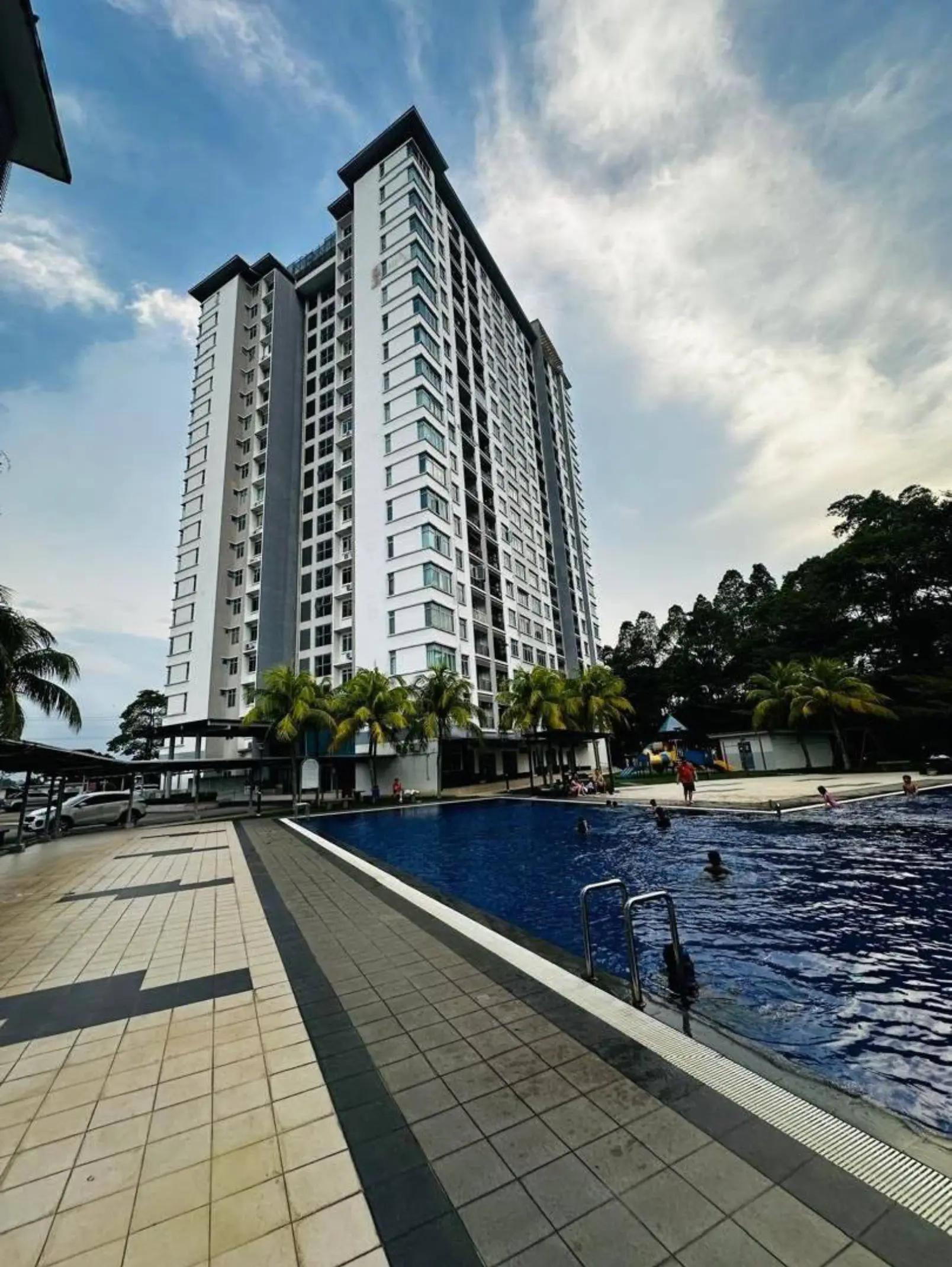 @Zahrah majid Property