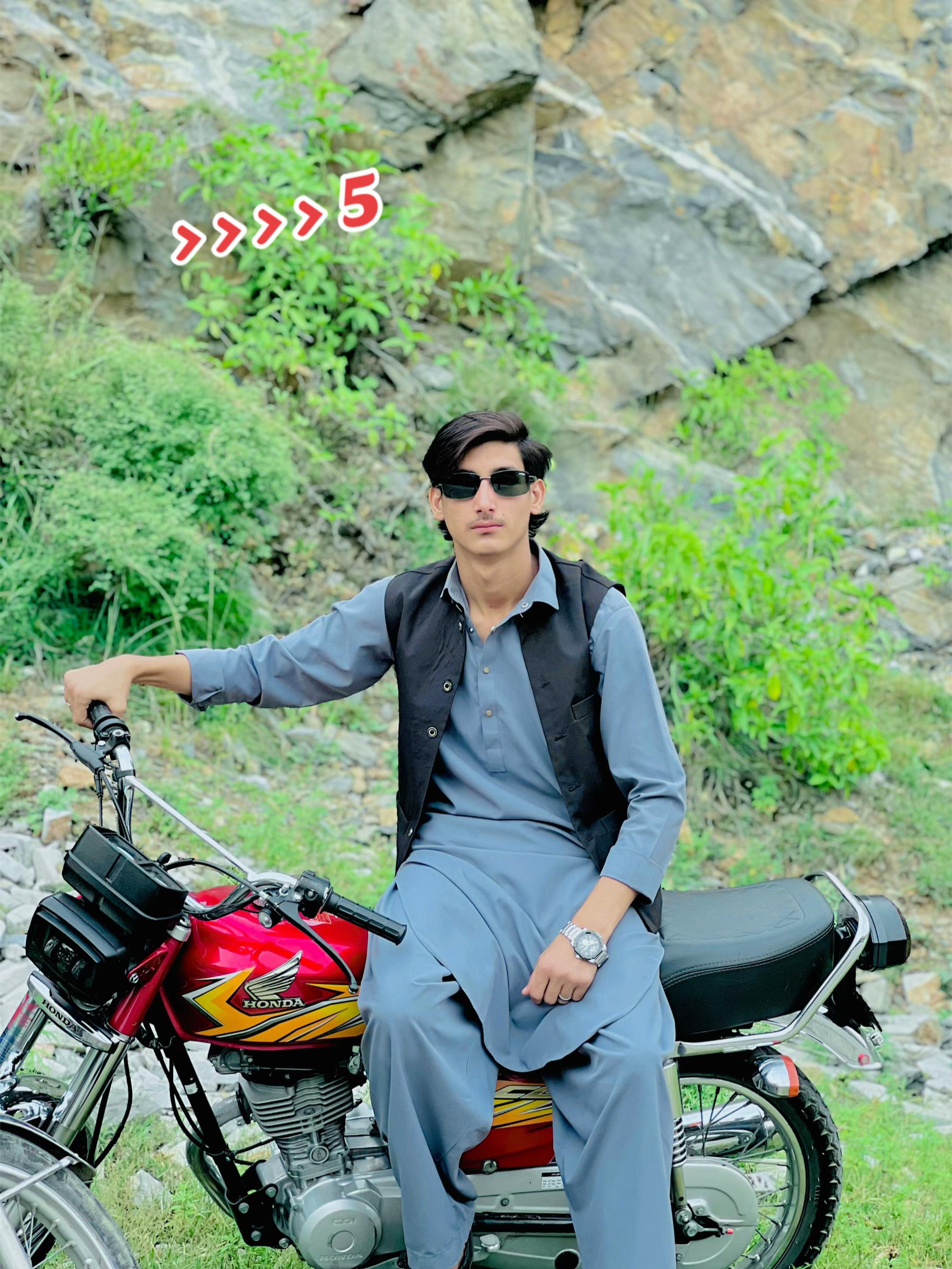 @🚩 𝐌 𝐀 𝐋 𝐀 𝐊   🚩