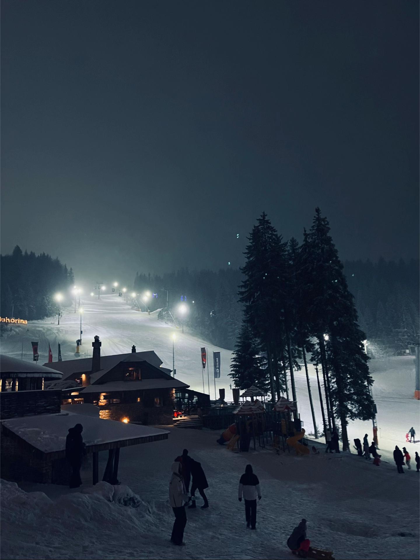 @уна