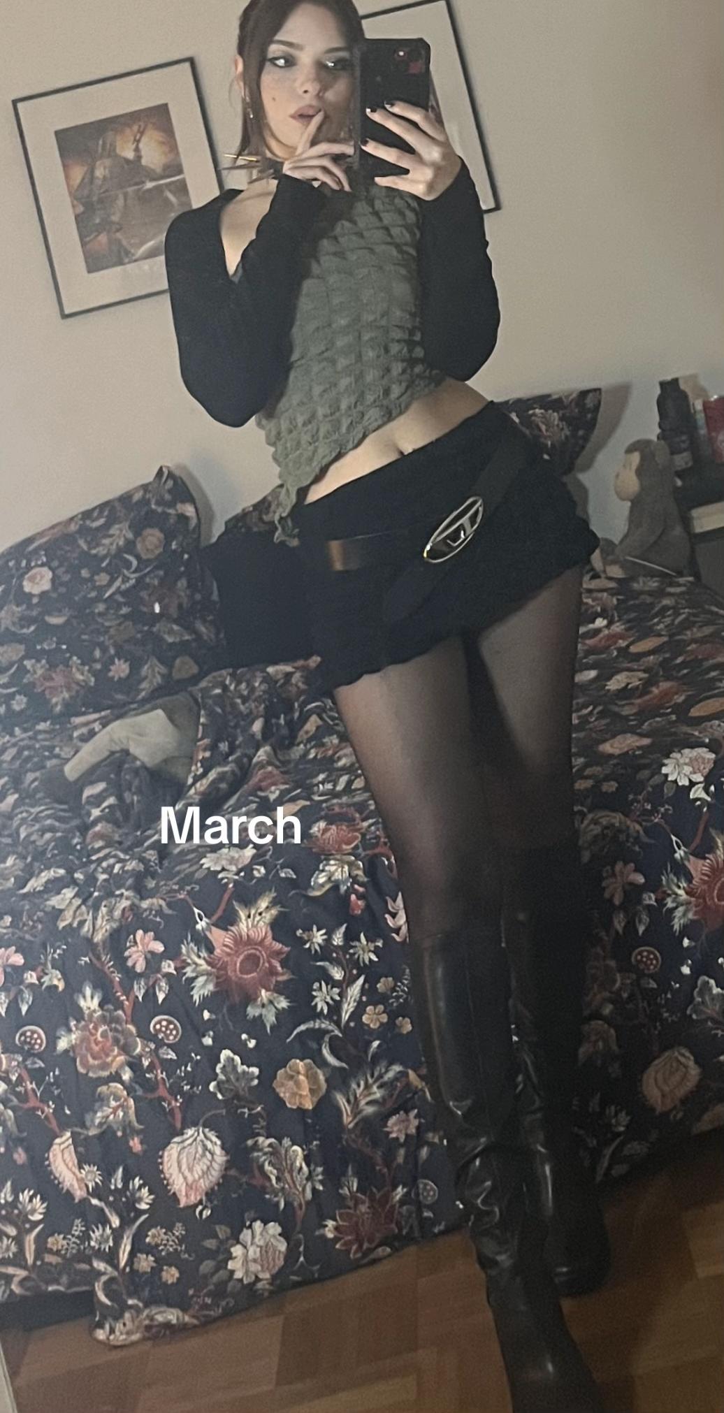 @♱ mel ♱