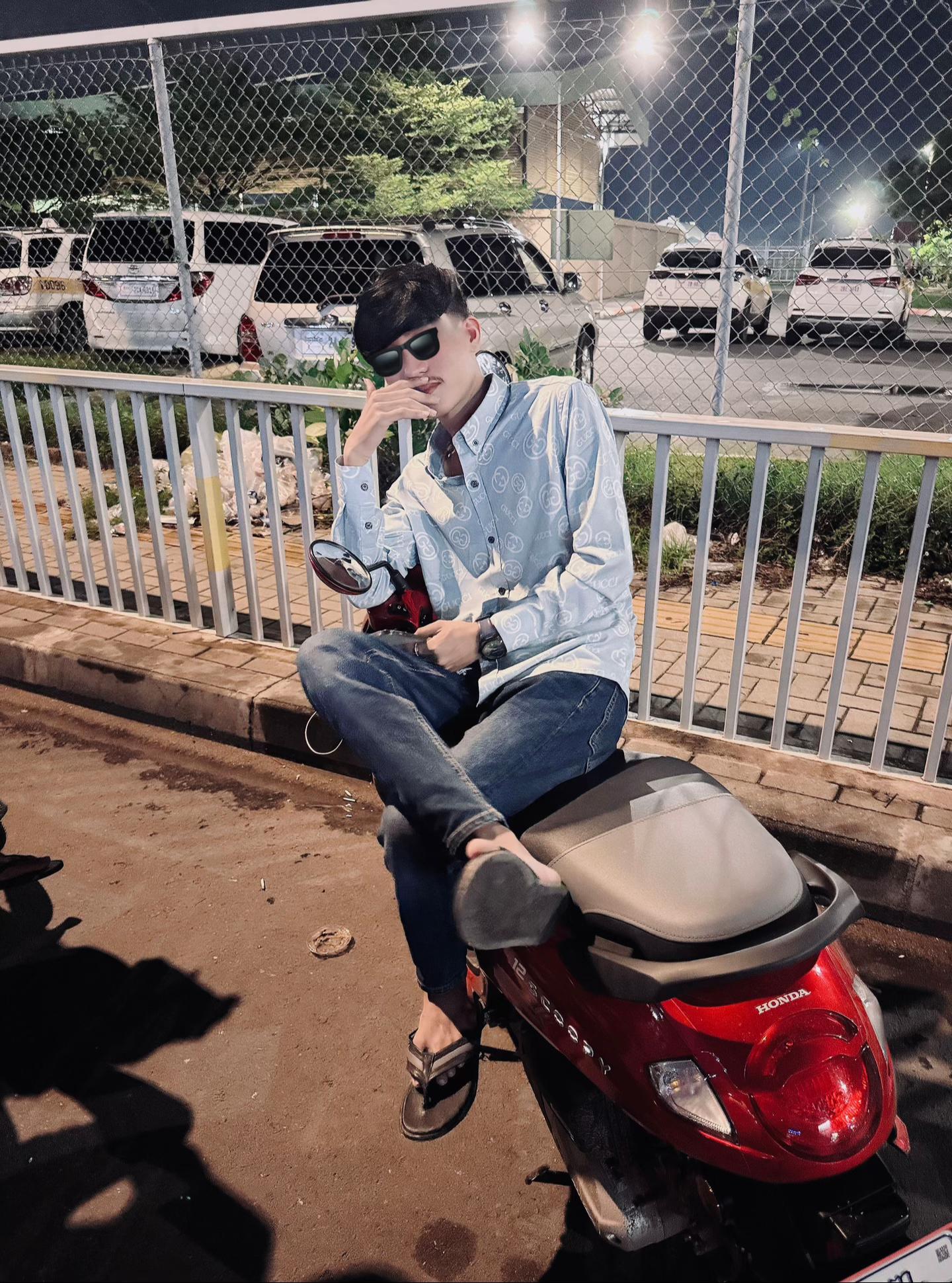 @Rēāčħ-រាជ🐻❄️