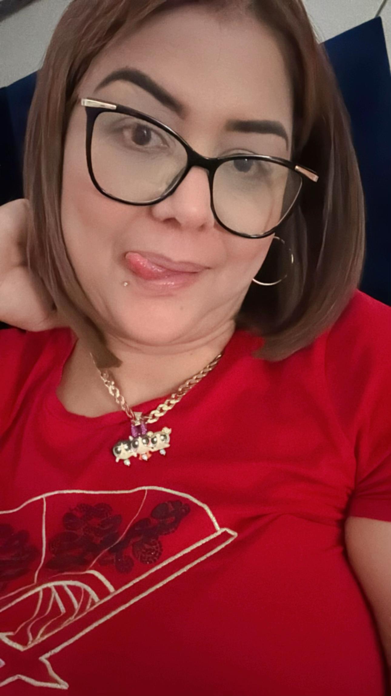 @Elisa Castillo
