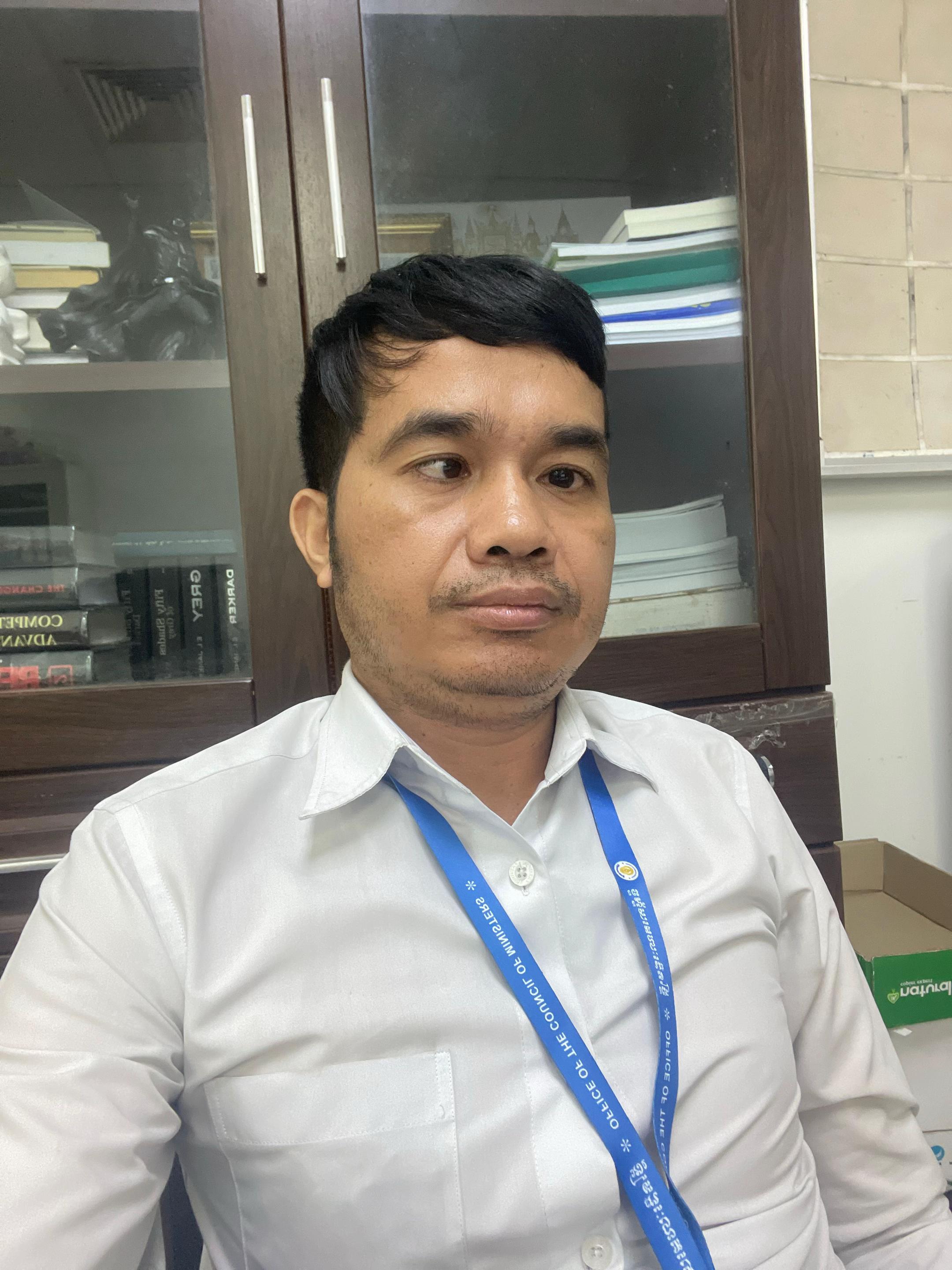 @មួយ ពិសិដ្ឋ