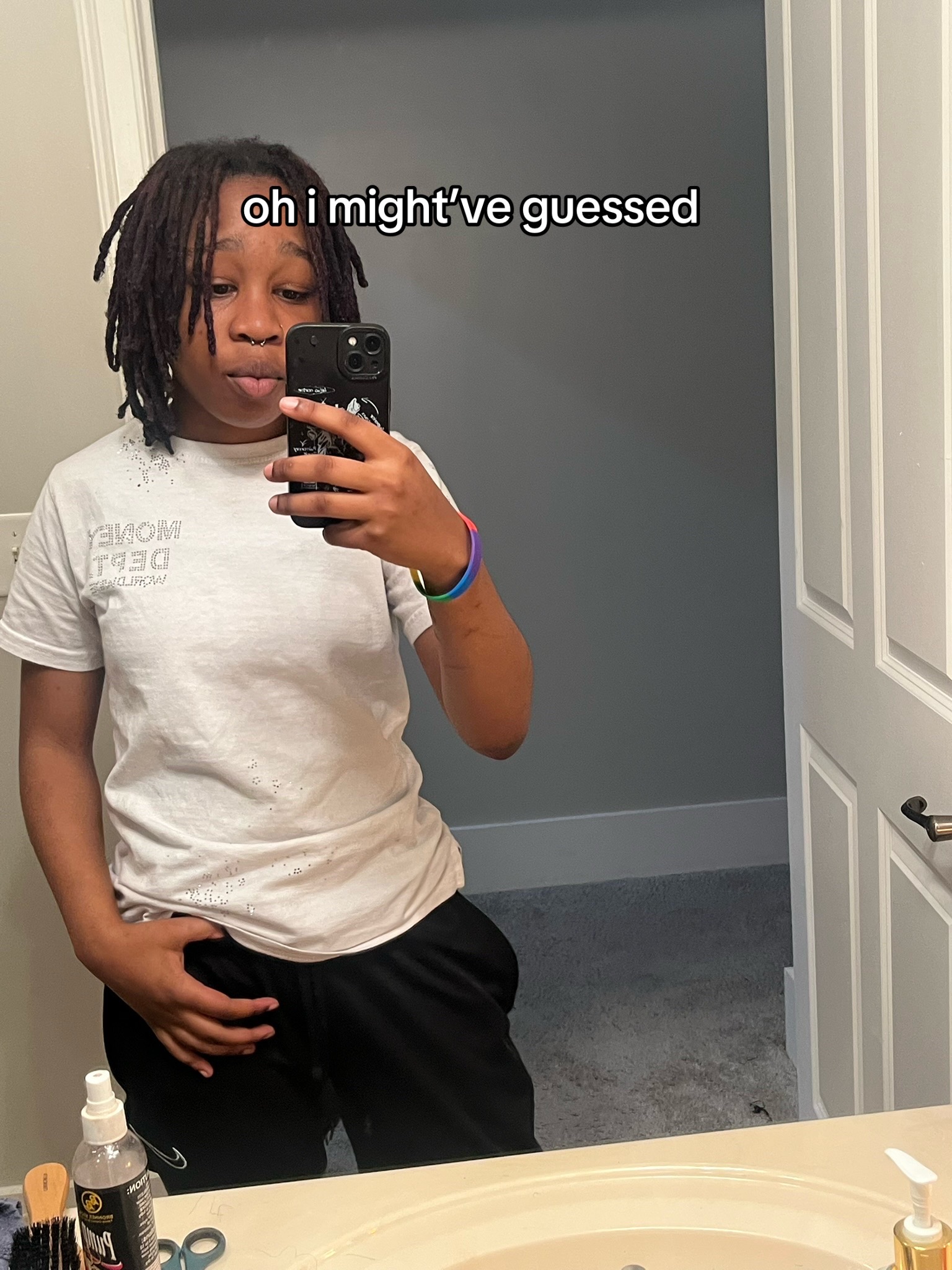 @L .