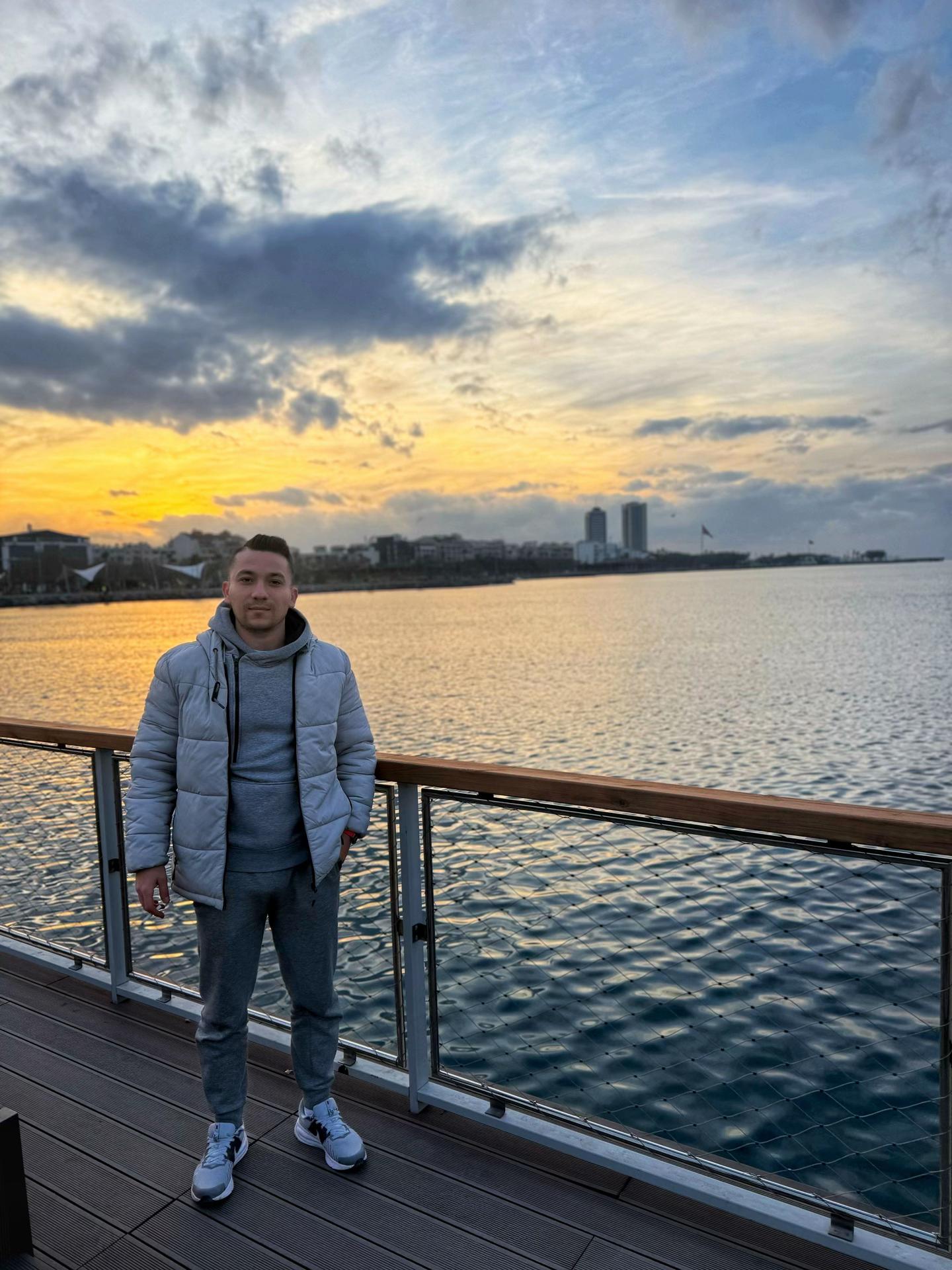 @Ahmet Kamalı