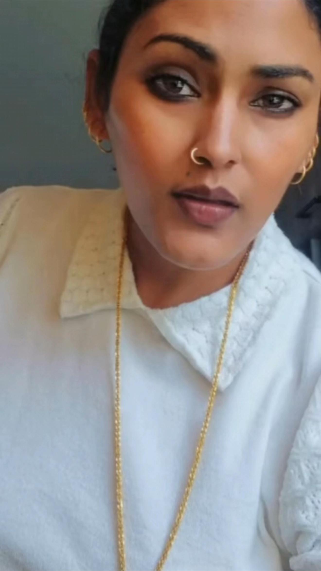 @Maria Nikolantu