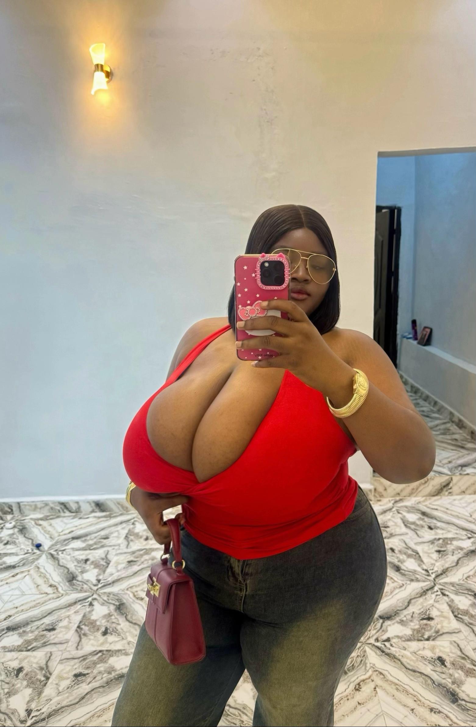 @AYOMIDE_CHASE🌸