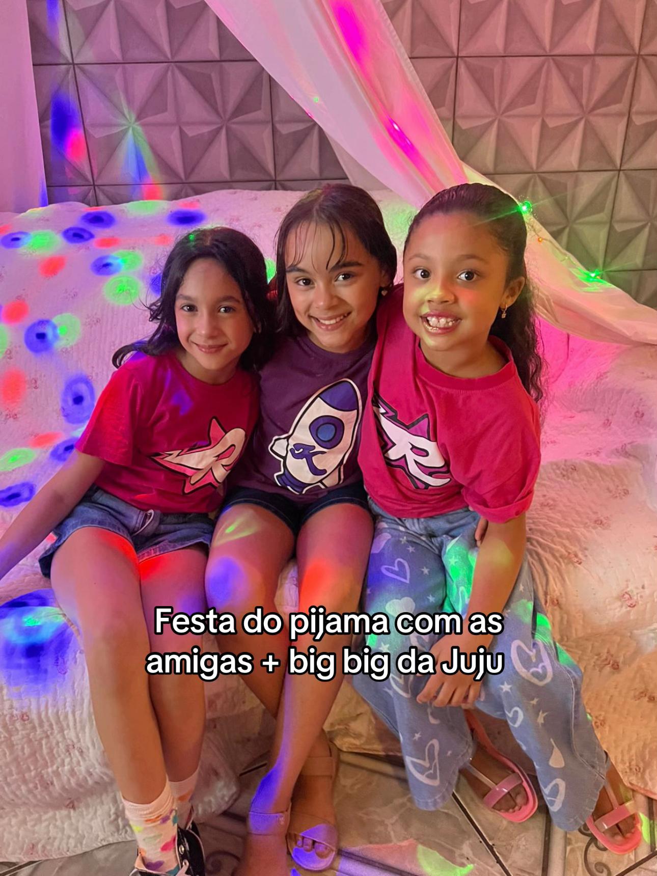 @Dos Rosa