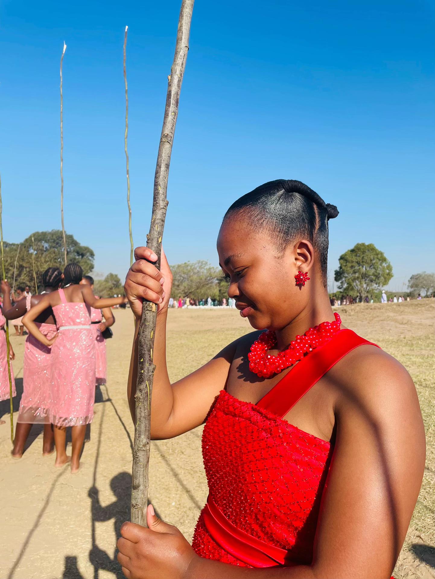 @MaDwanyeka||UMbhaki WamaKhekhe