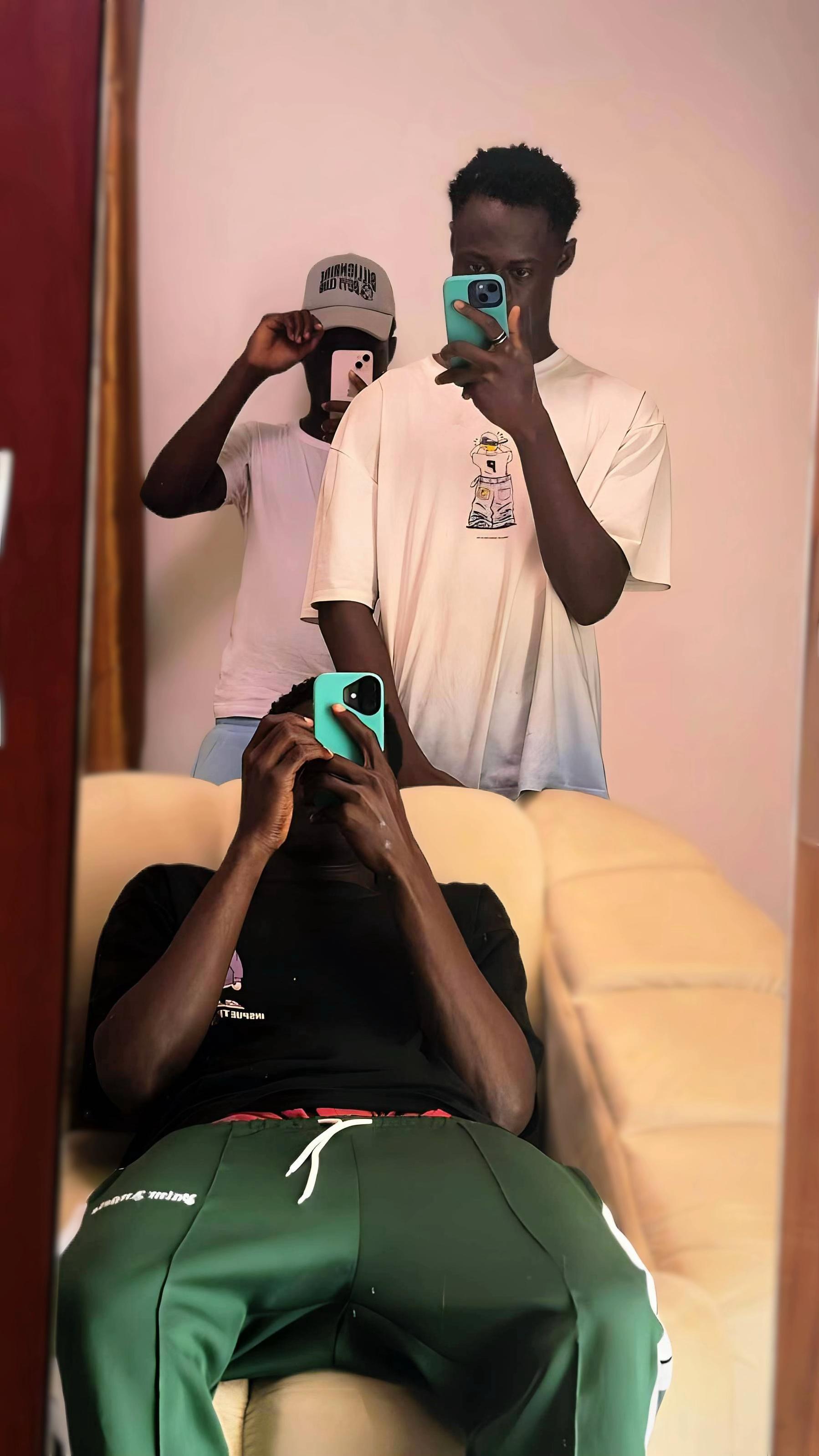 @🔕&bull;&bull;|| UK 🇬🇧 BORGA ||&bull;&bull;🎉〽️