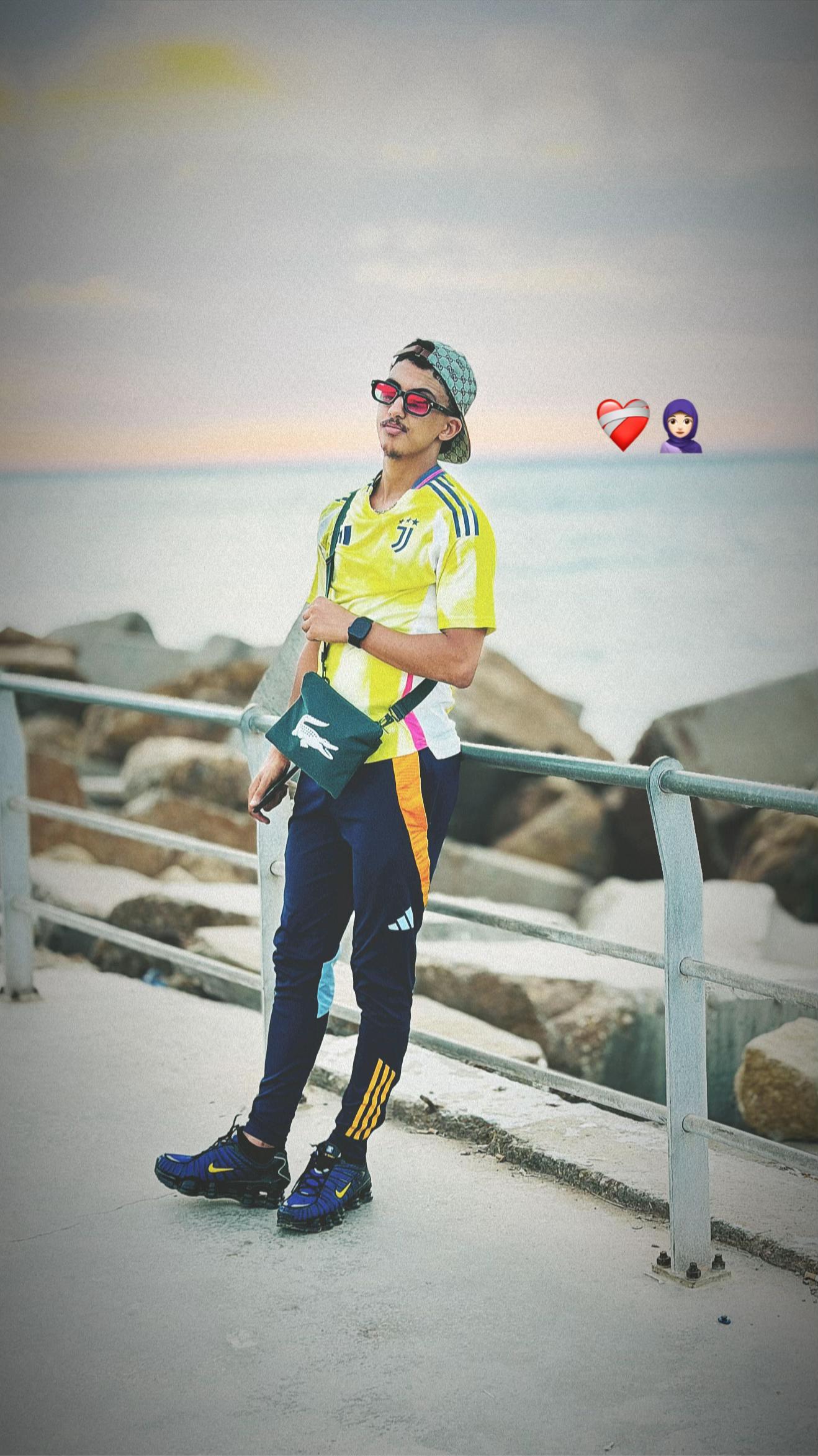 @𝑅𝒾𝐸𝒩💯𝑅𝒾𝐸𝒩
