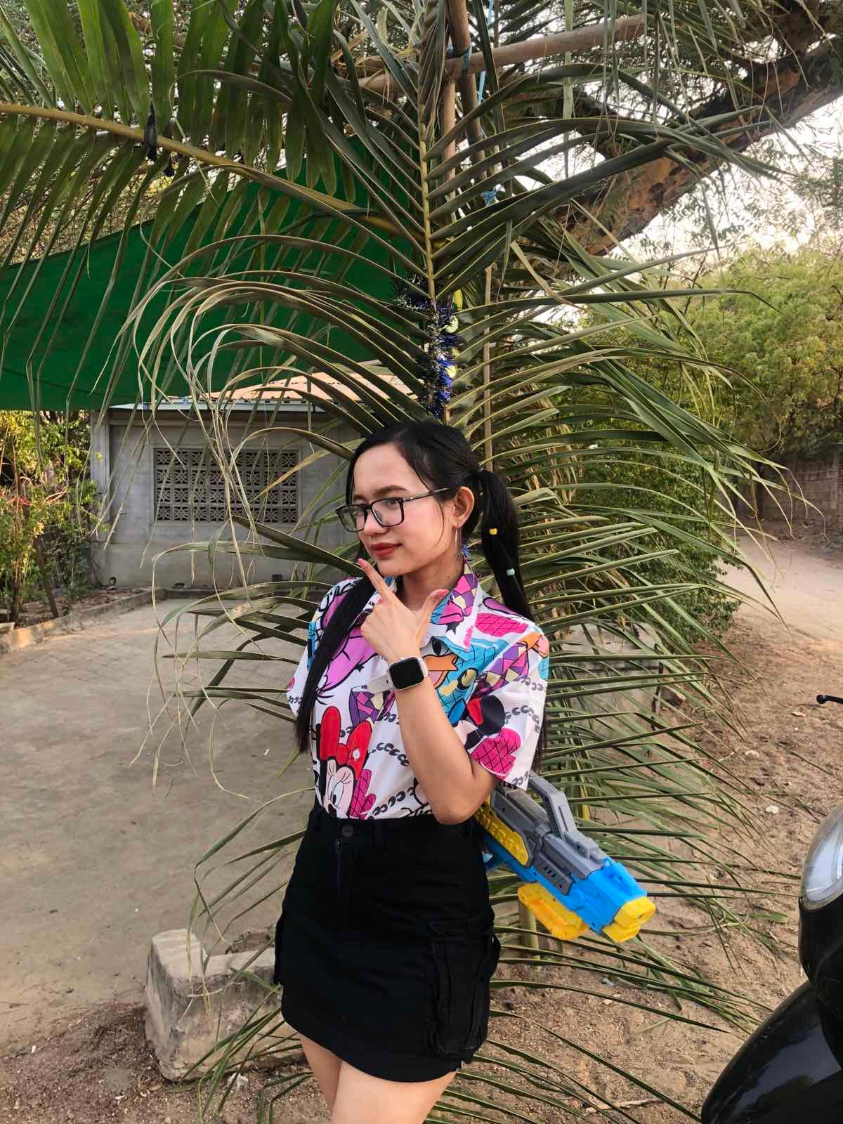 @Hsu Hlyan 🖤👯♂️