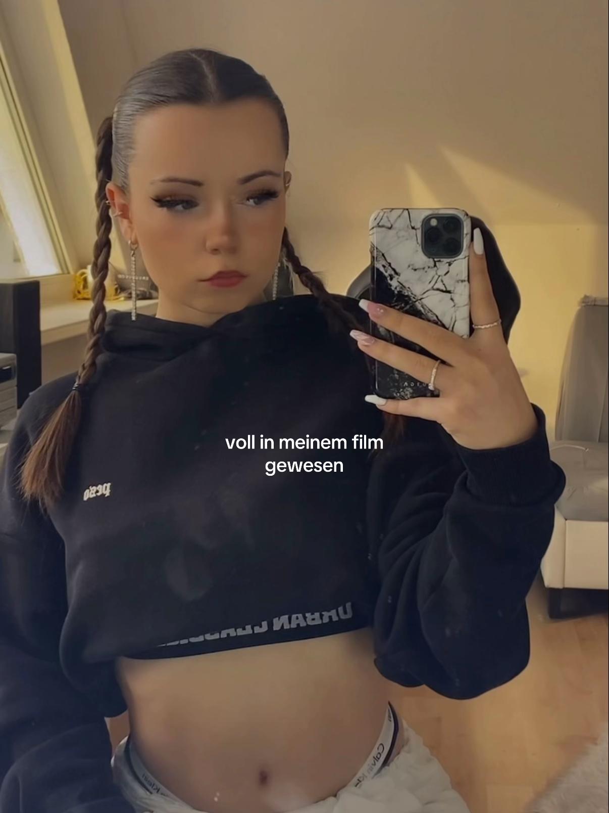 @𝐋𝐢𝐬𝐚 🎀