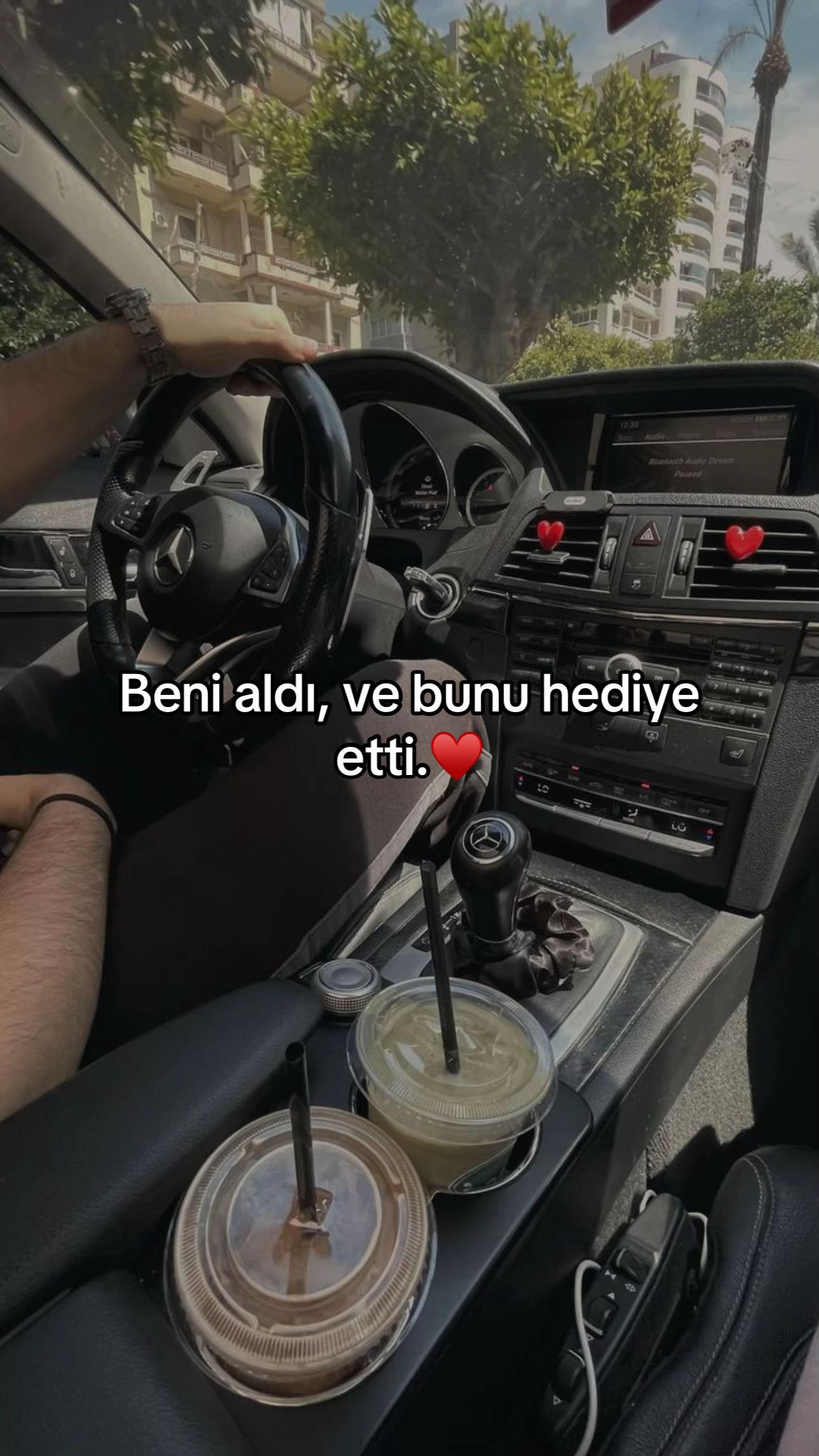 @Nehirbonboniere
