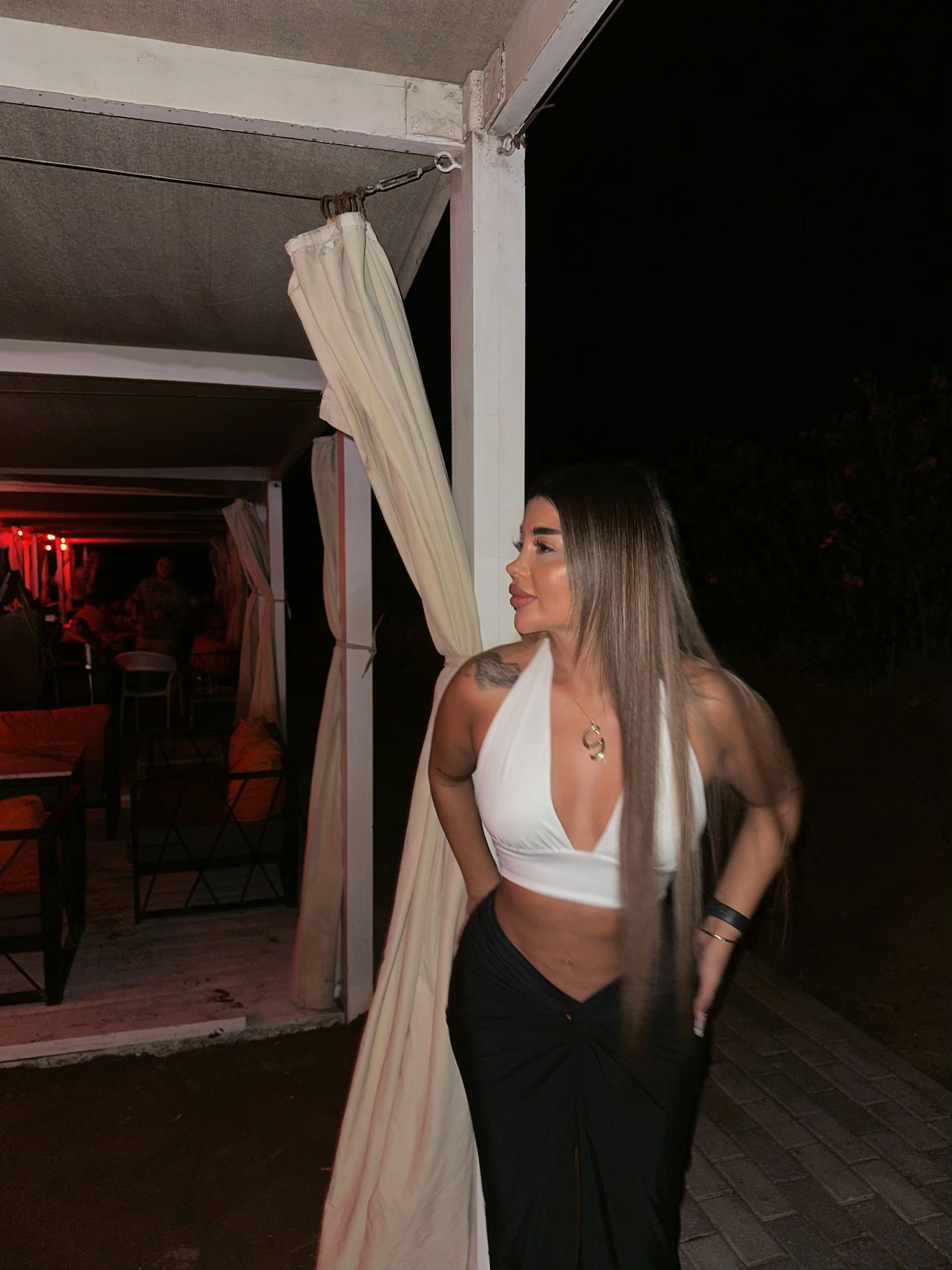 @Qara qiz049🖤